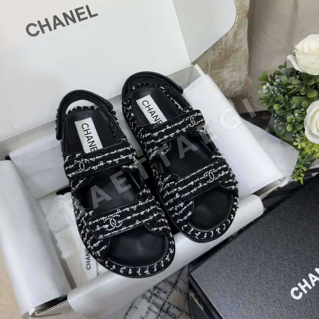 샤넬 더블 C 벨크로 비치슈즈 94242