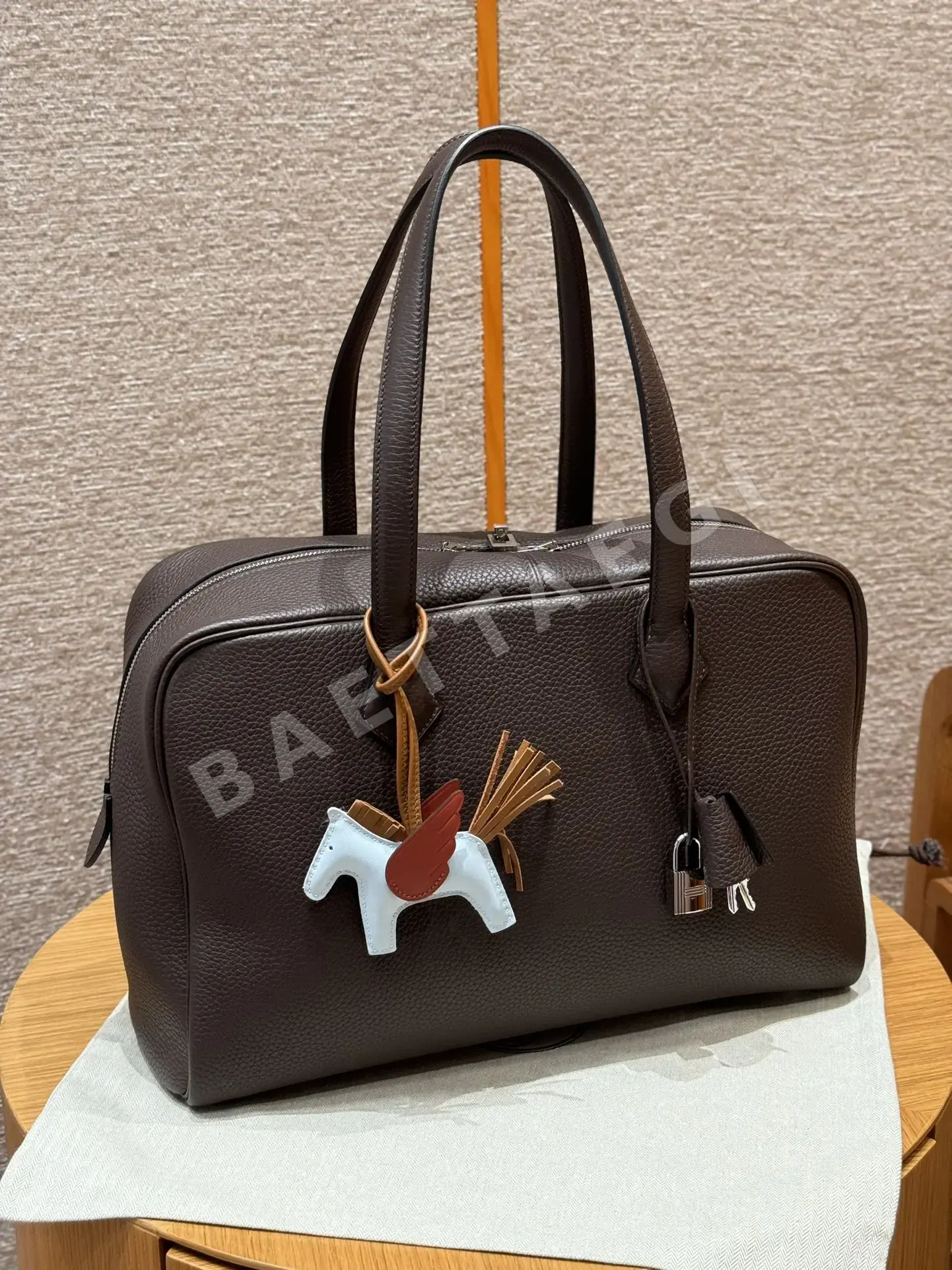 에르메스 빅토리아 35 가죽 가방 192872