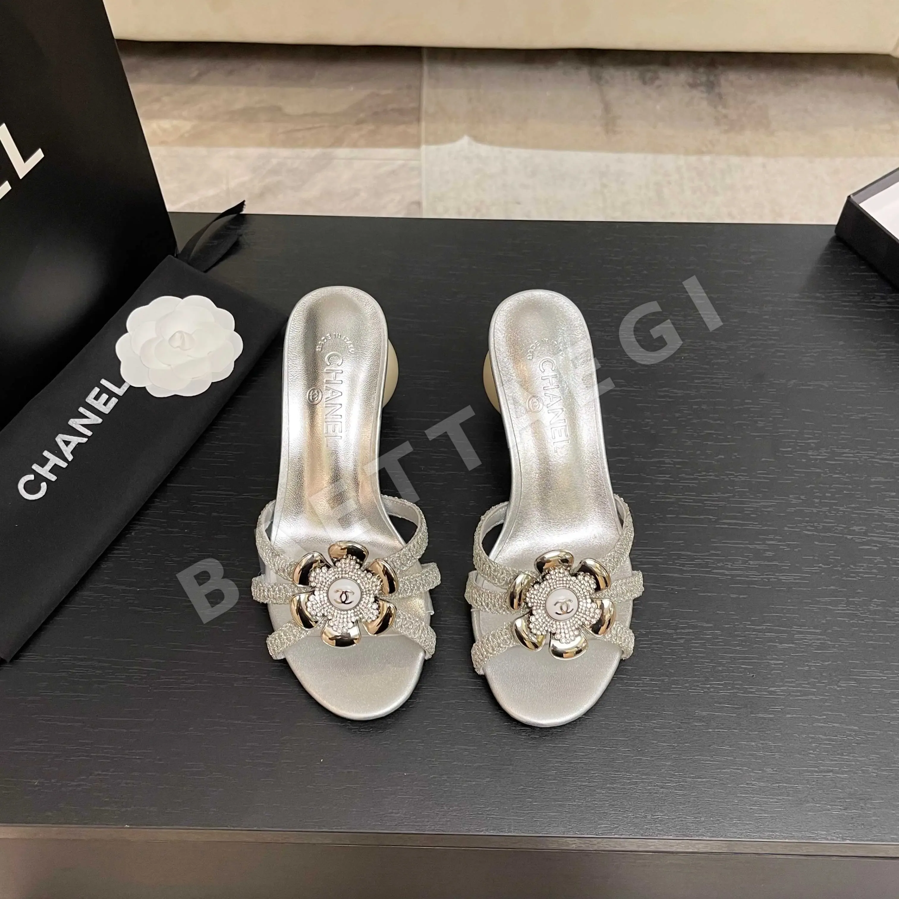 샤넬 뉴펄 메리제인 슬리퍼 98425