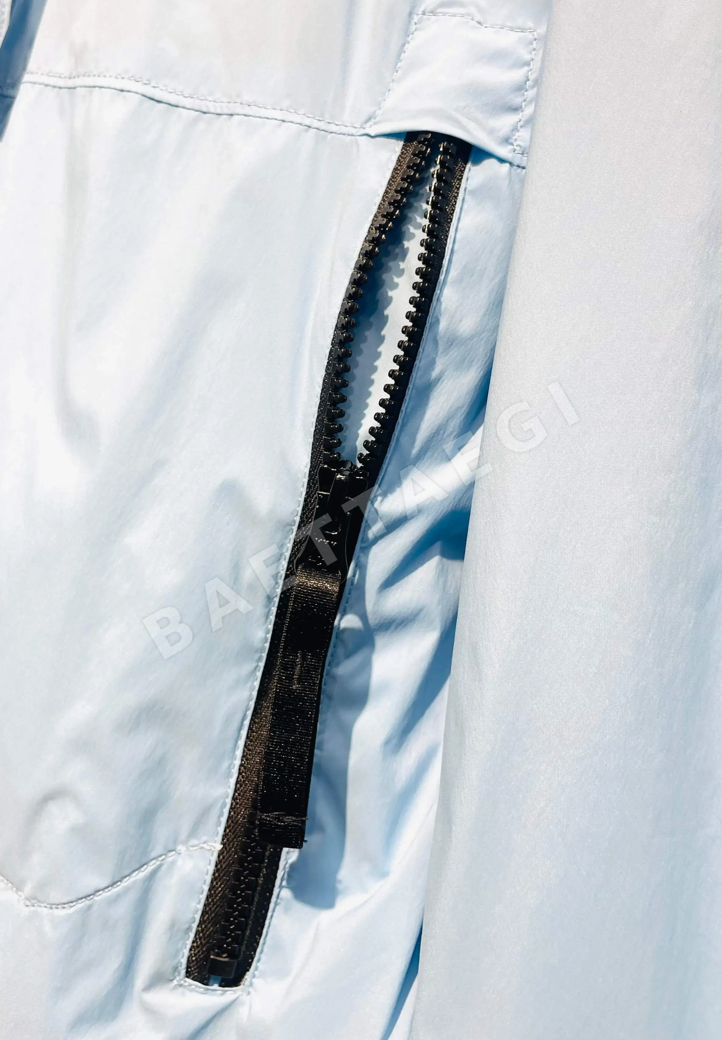 스톤아일랜드 남성 후드 방풍 자켓 상세 이미지 9