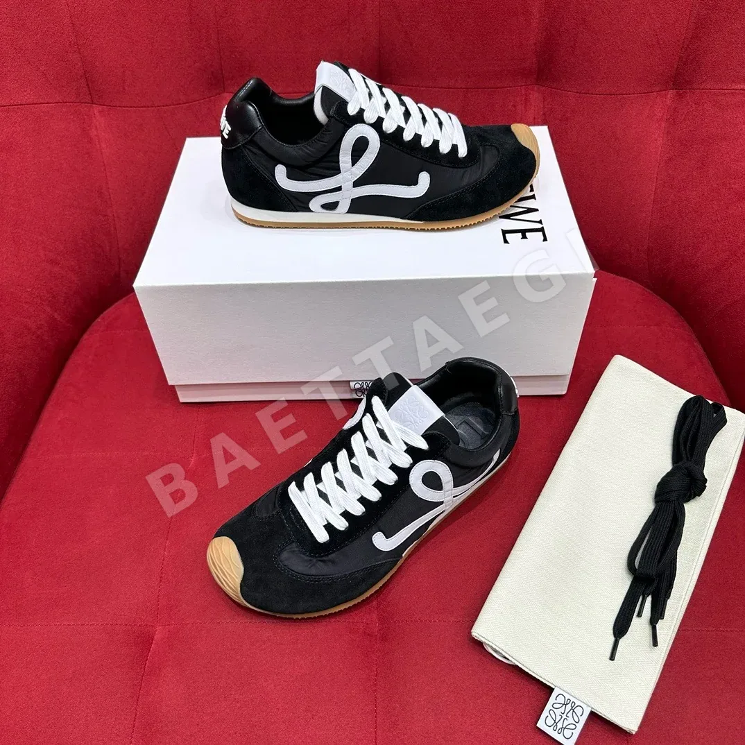 로에베 스니커즈 186986
