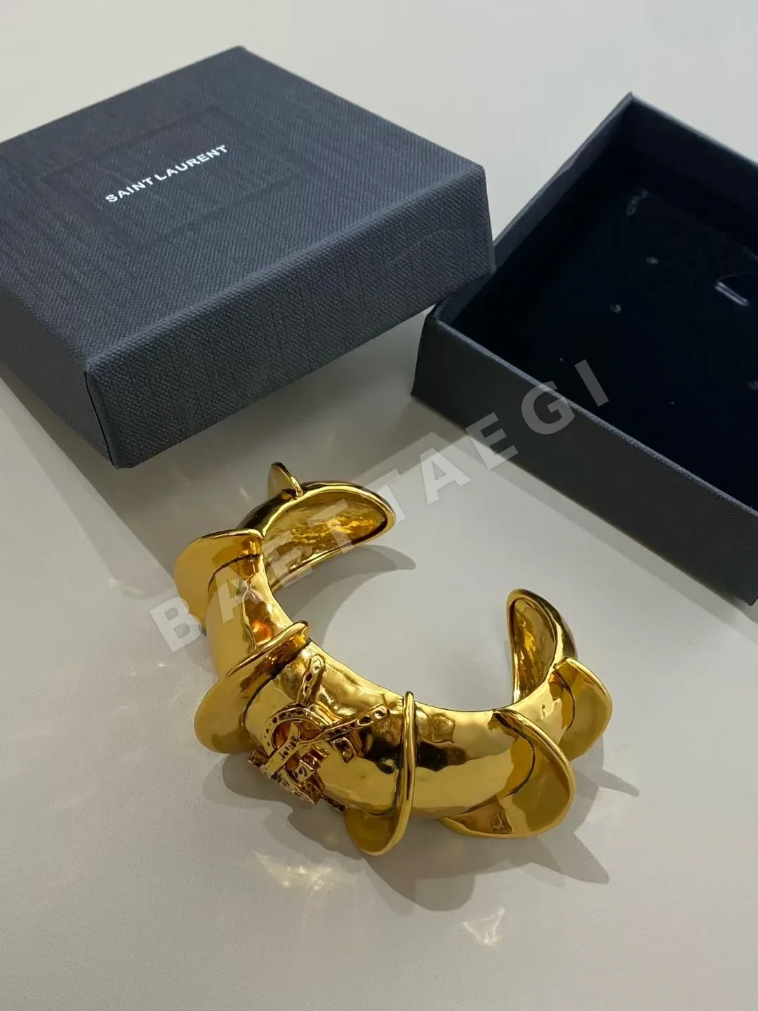 생로랑 팔찌 65677 Saint Laurent Bracelet 상세 이미지 6