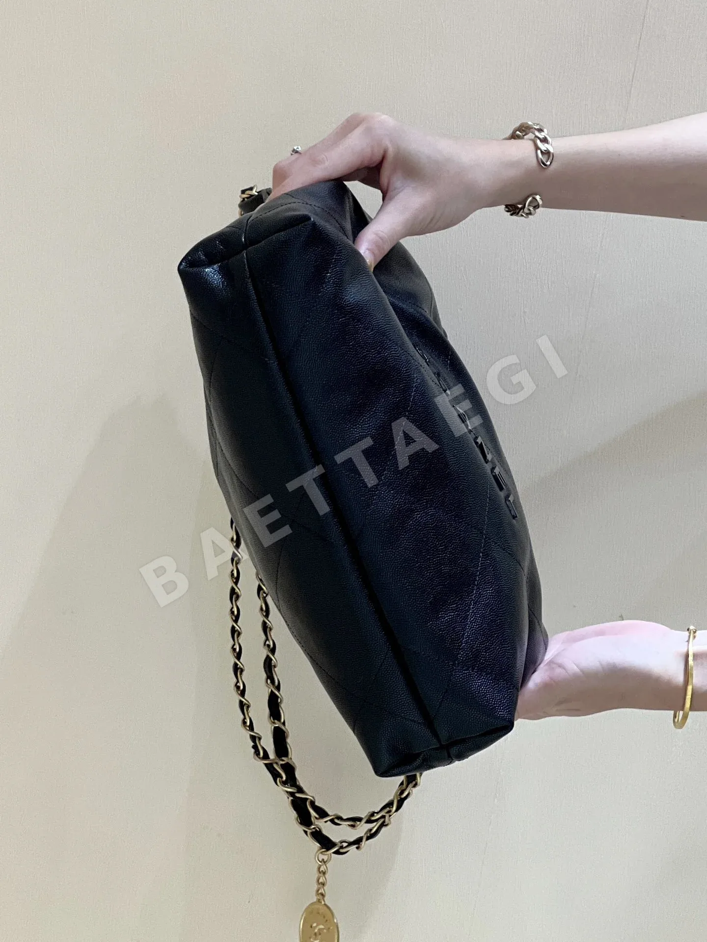 샤넬 22백 가방 AS3260 상세 이미지 3