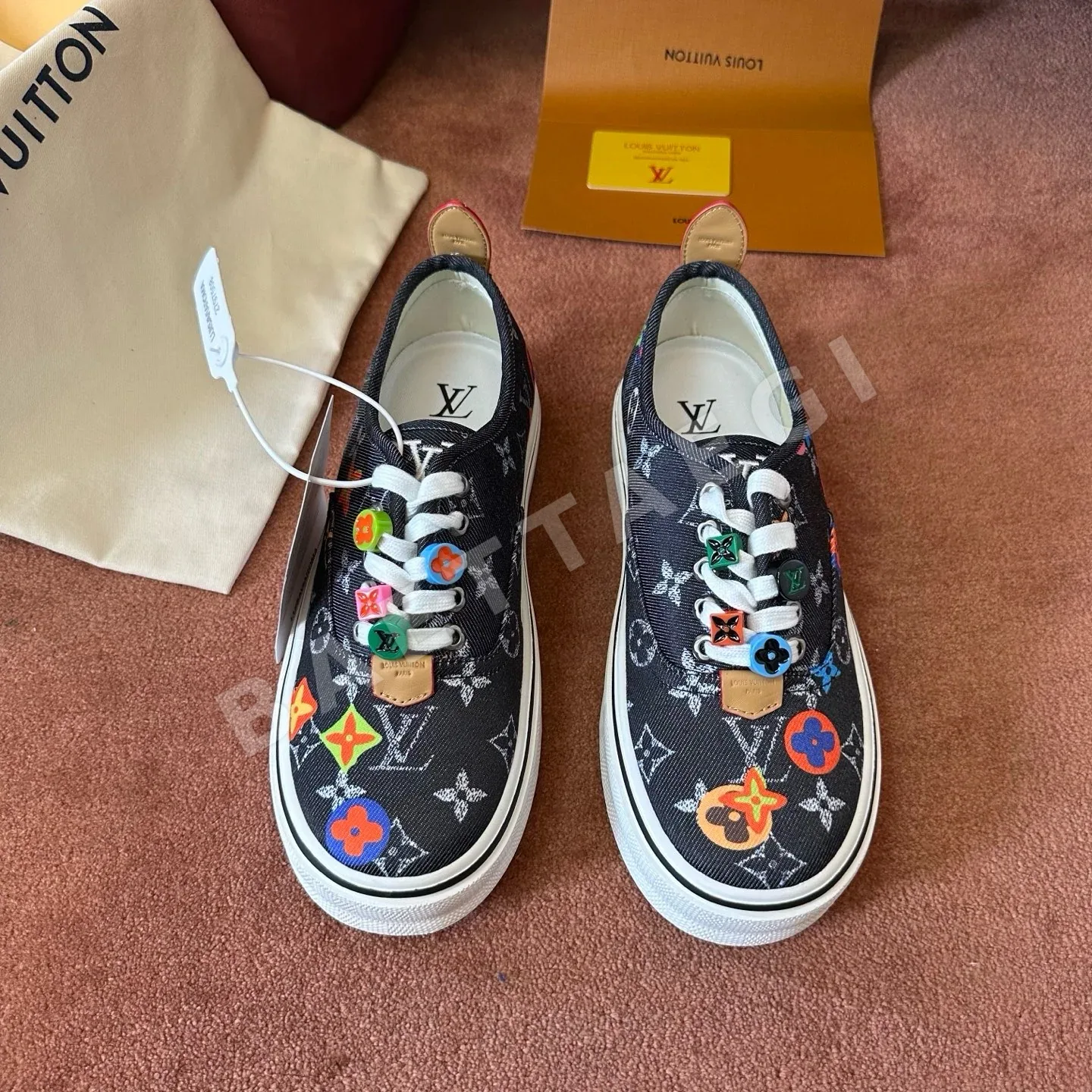 루이비통 신발 188117 Louis Vuitton Sneakers