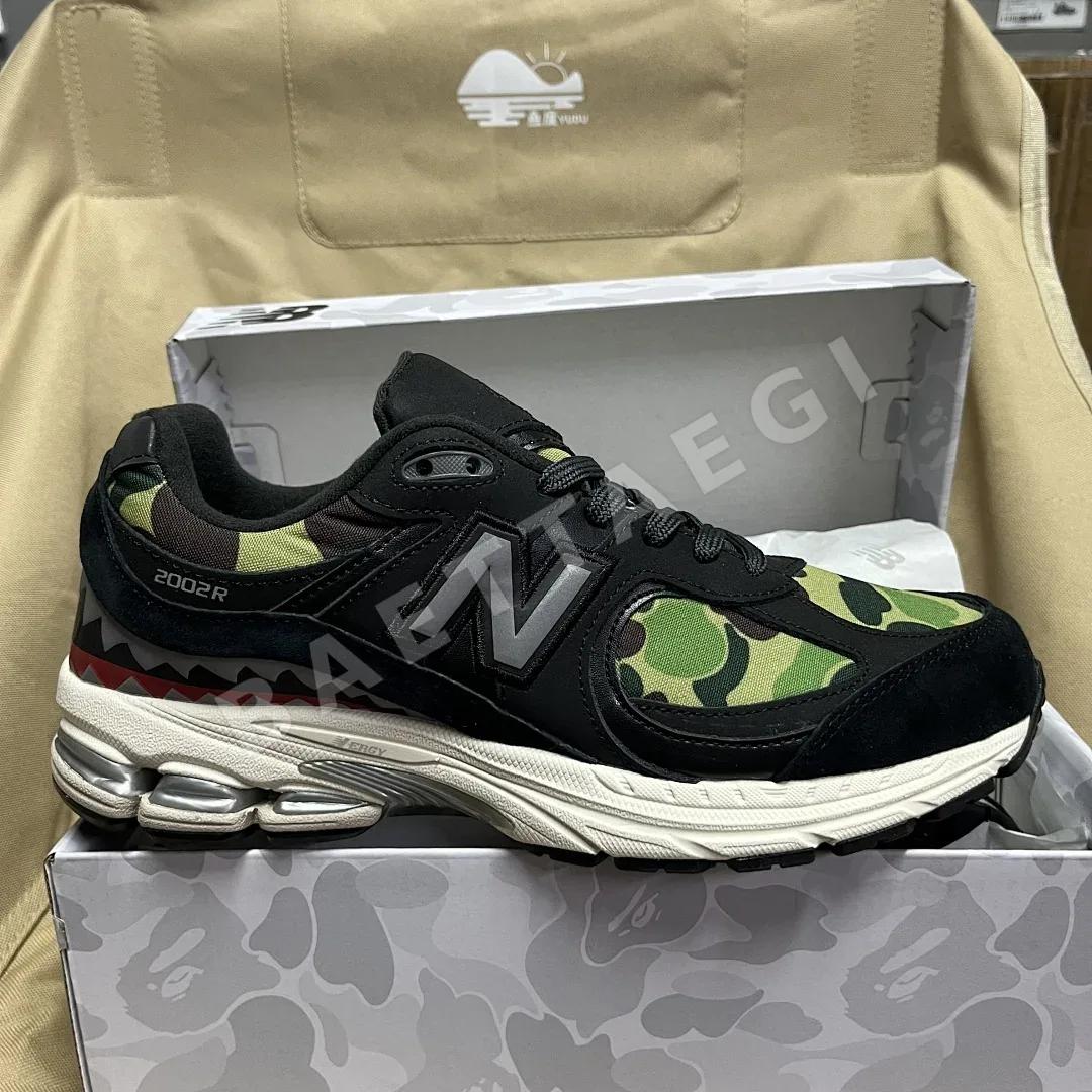 뉴발란스 [TOP] 2002R BAPE M2002RBF 202031 New Balance 2002R BAPE Black
