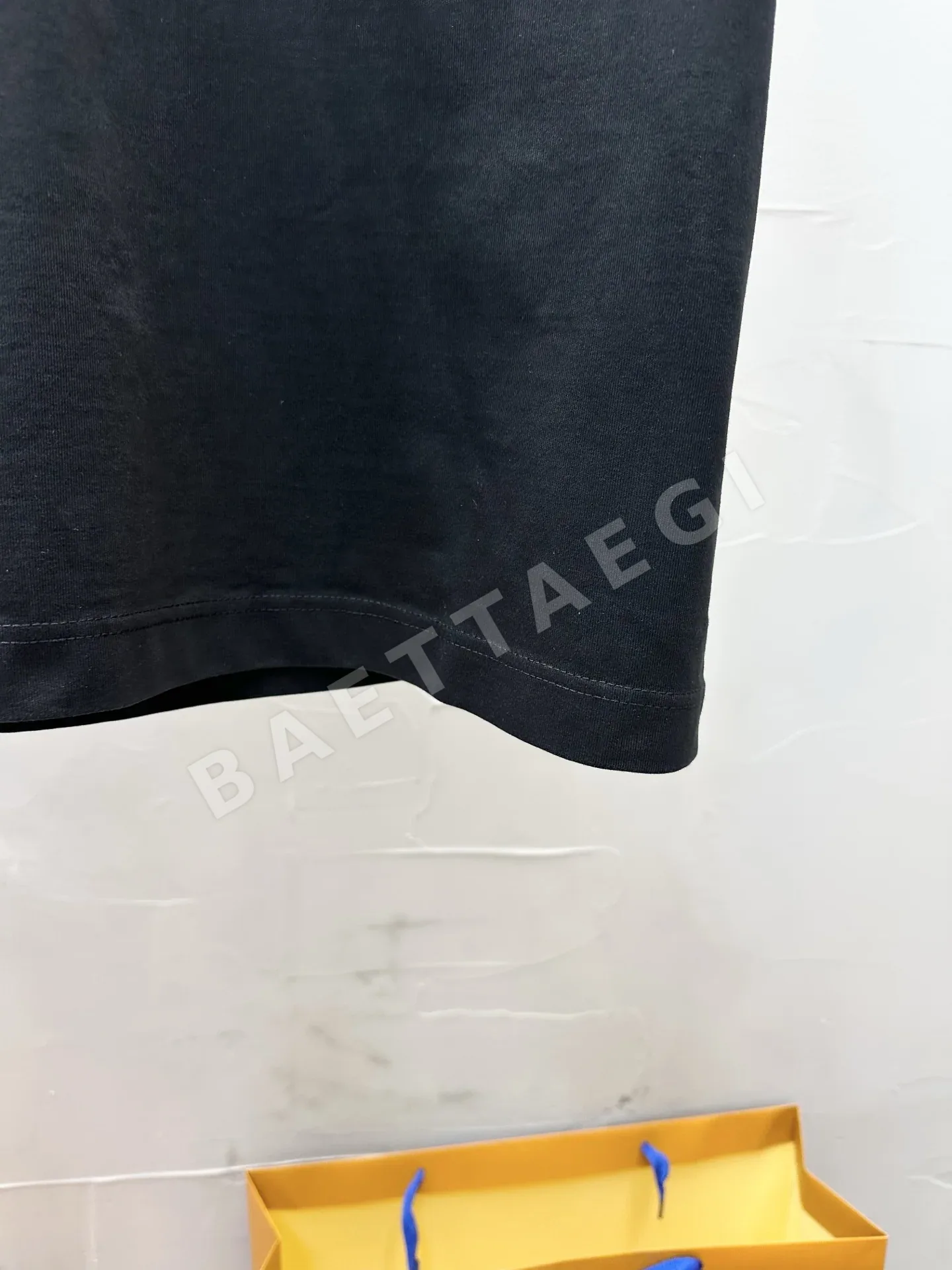 발렌시아가 남성 반팔 상세 이미지 6