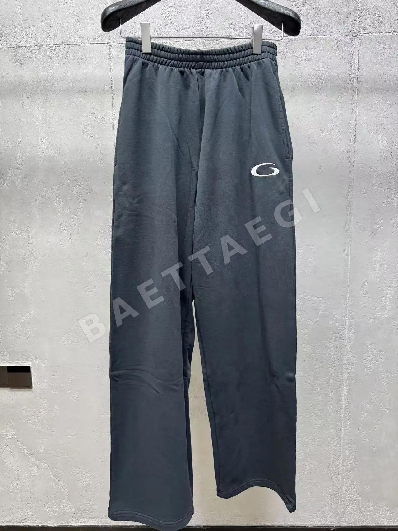 발렌시아가 남성 바지 102895