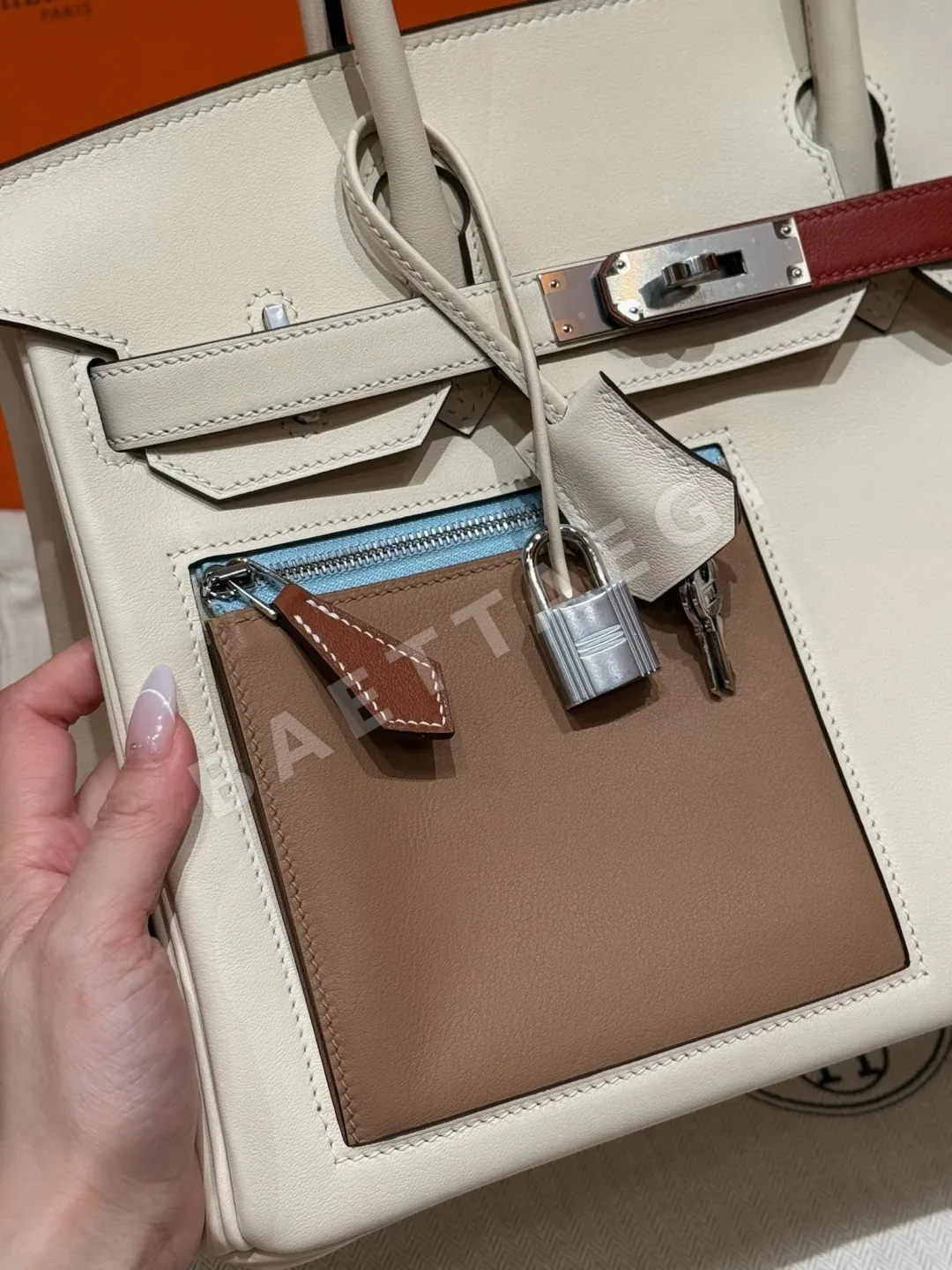 에르메스 버킨백 스위프트 크림 화이트 가방 상세 이미지 6