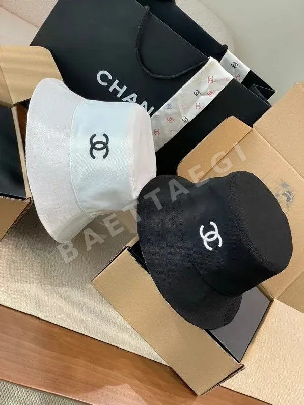 샤넬 그래피티 어부모자 상세 이미지 1