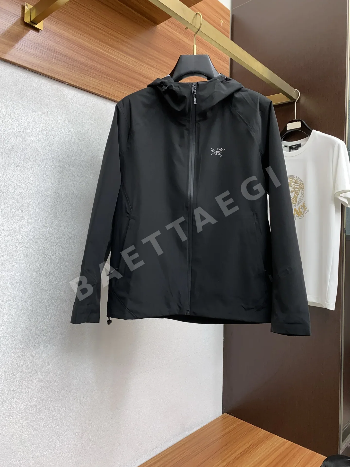 아크테릭스 남성 후드 윈드브레이커 자켓 53296