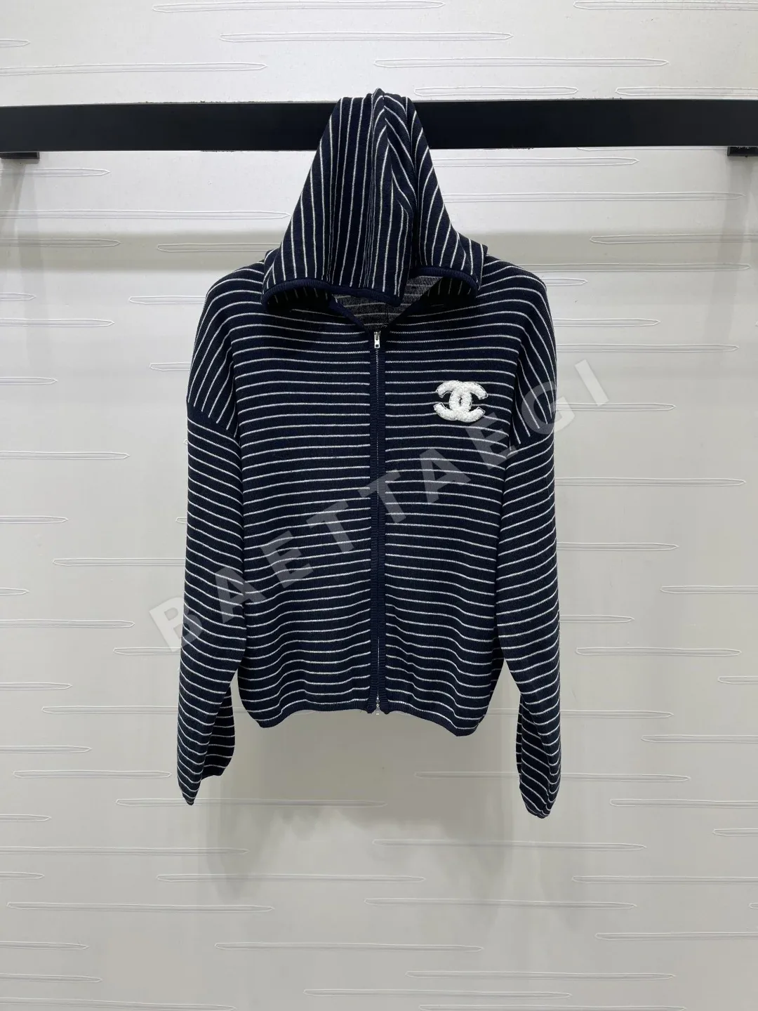 샤넬 스트라이프 후드 니트 자켓 143147