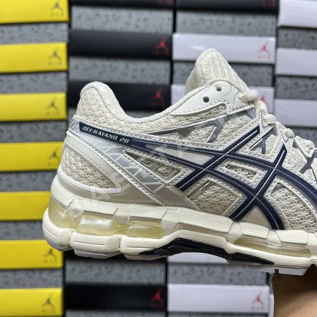 아식스 [TOP] 젤 카야노 20 1203A388-104 200424 Asics Gel-Kayano 20 Cream Independence 상세 이미지 8