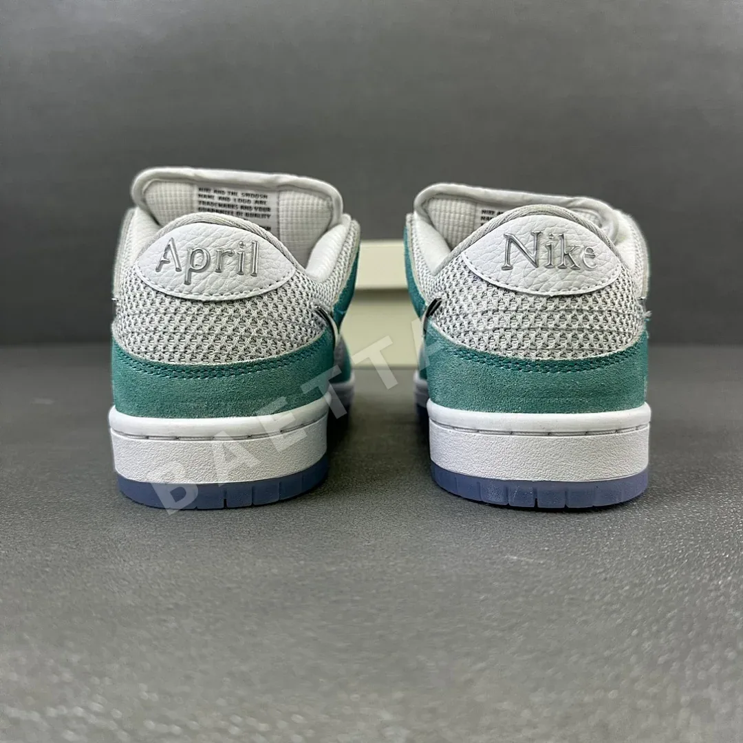 나이키 [TOP/S2] SB 덩크 로우 FD2562-400 200934 Nike SB Dunk Low April Skateboards 상세 이미지 6
