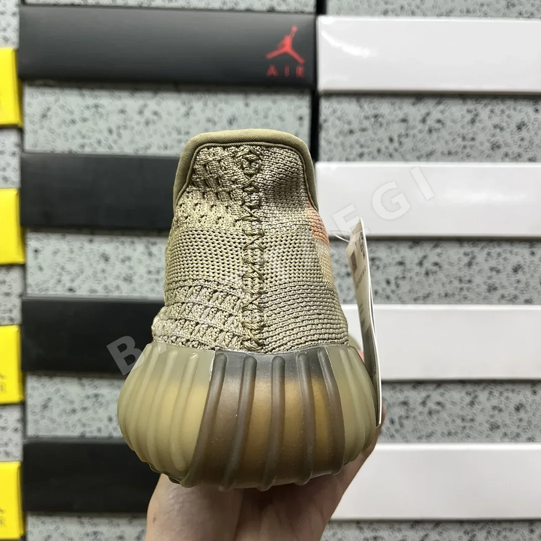 아디다스 [XQ] 이지 부스트 350 V2 FZ5240 200761 Adidas Yeezy Boost 350 V2 Sand Taupe 상세 이미지 5