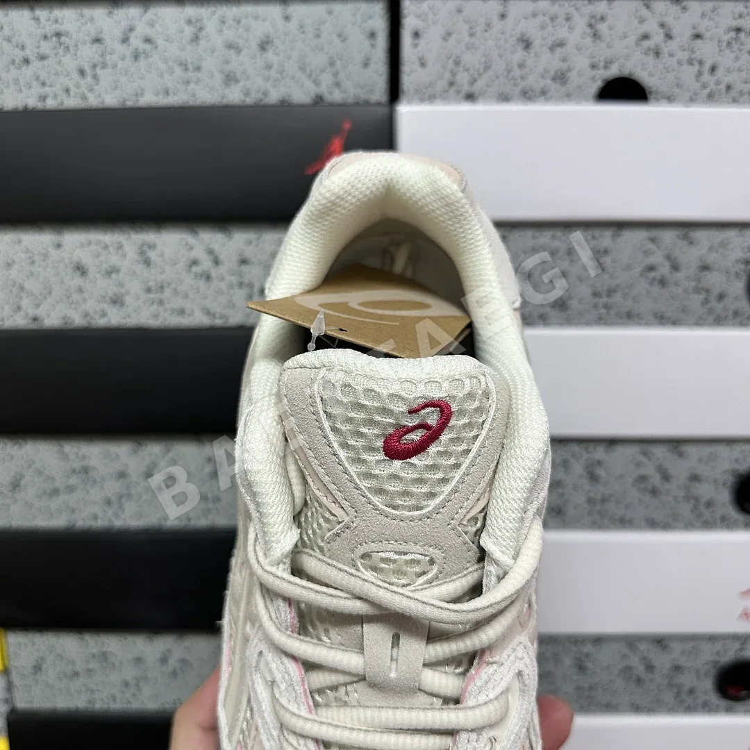 아식스 [M] 젤 NYC 1203A372-100 200501 Asics Gel-NYC Cream Moonrock 상세 이미지 3