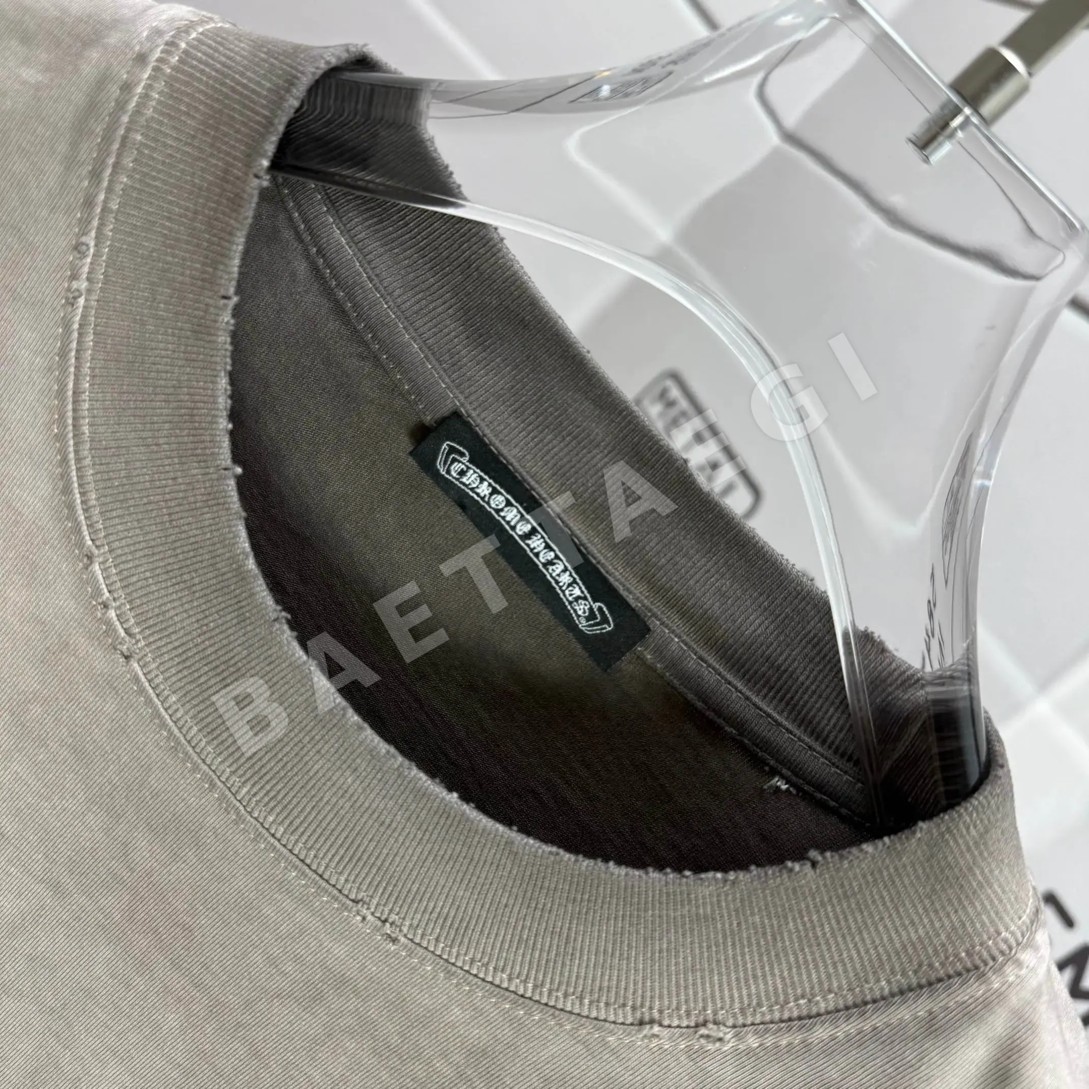 크롬하츠 워시 가공 데미지 크루넥 반팔 티셔츠 상세 이미지 5