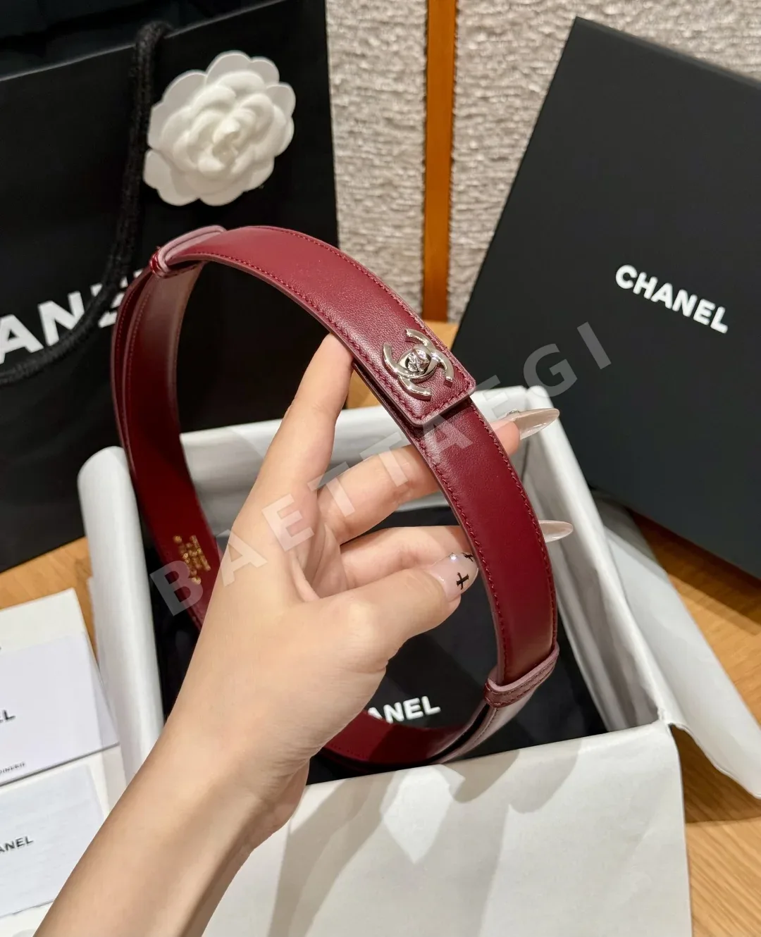 샤넬 송아지가죽 회전식 더블 C 벨트 177306