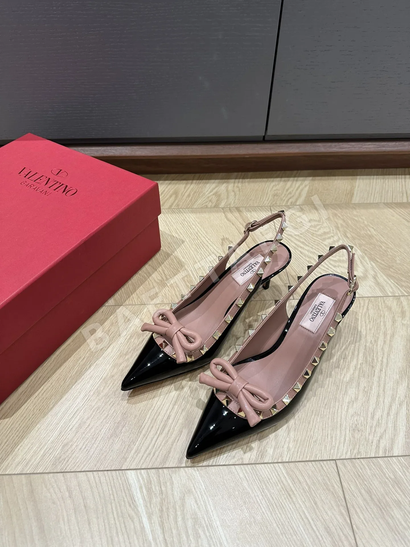 발렌티노 신발 24615