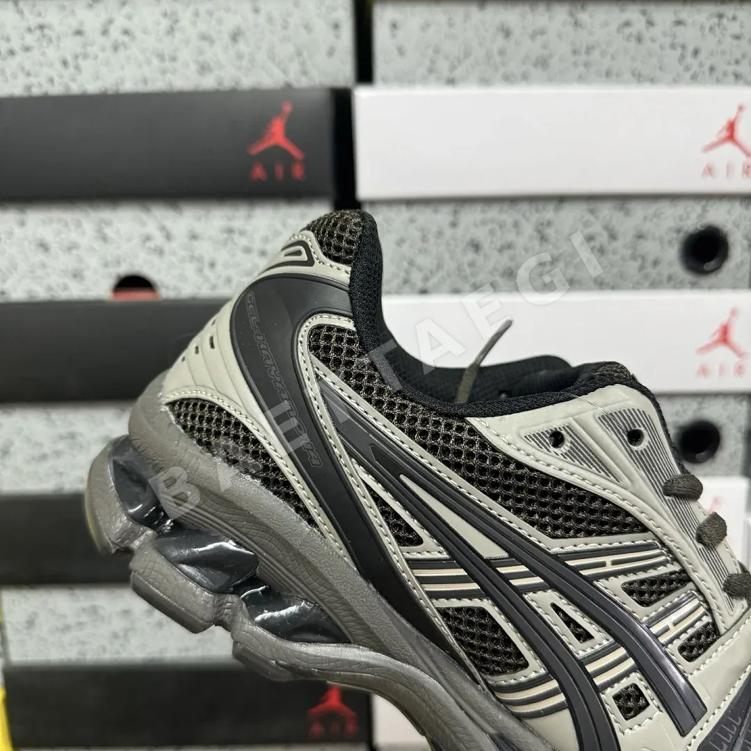 아식스 [LZ] 젤 카야노 14 1203A430-200 200605 Asics Gel-Kayano 14 Atmos Undermycar 상세 이미지 6