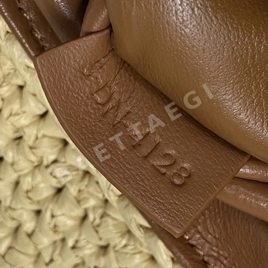 셀린느 린넨 혼방 개선문 라운드 토트백 상세 이미지 7
