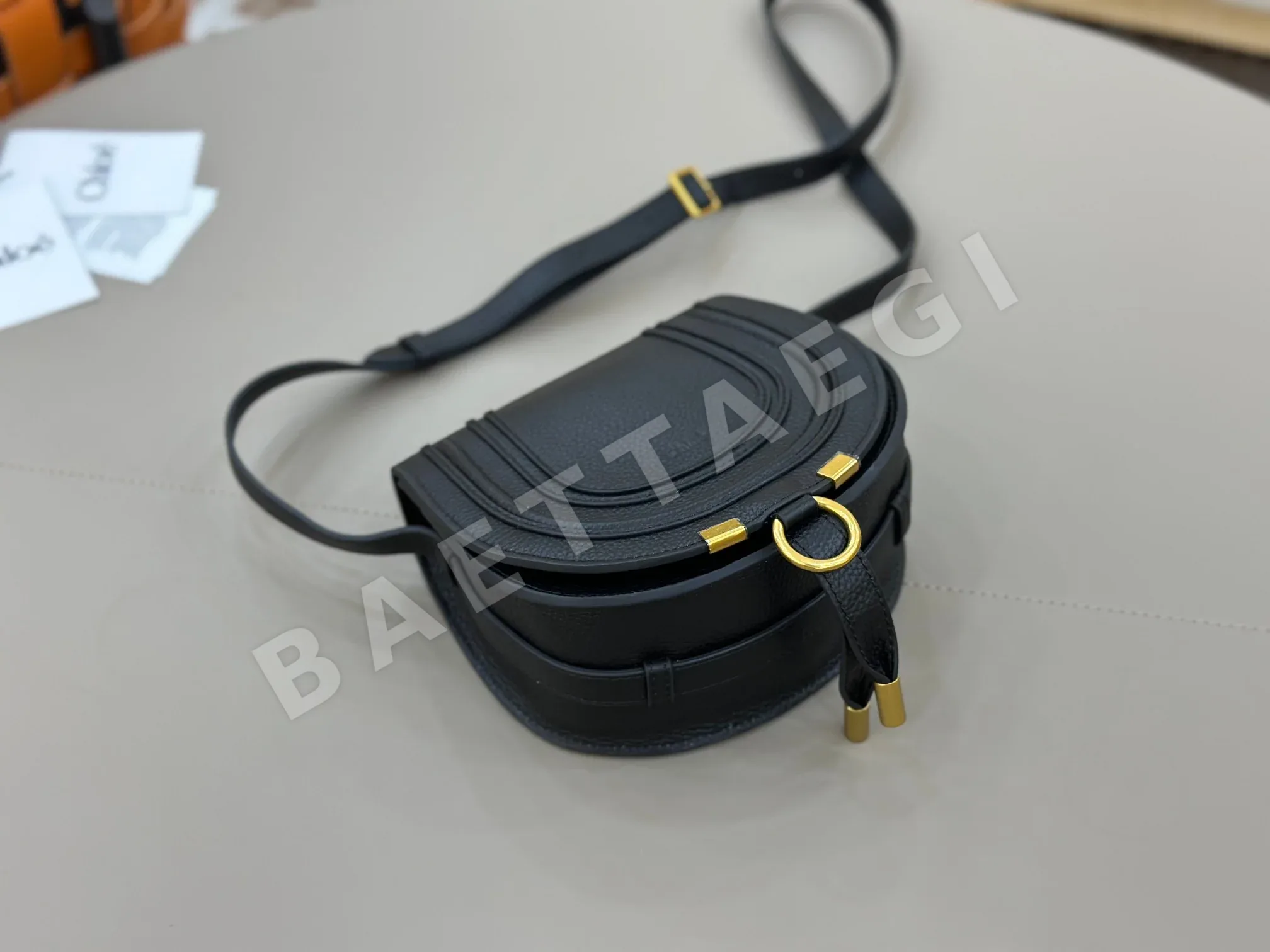끌로에 마르시 스몰 새들백 가방 상세 이미지 7