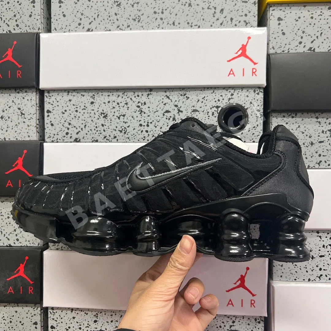나이키 [MAX] 샥스 TL AR3566-002 201245 Nike Shox TL Black Max Orange 상세 이미지 2
