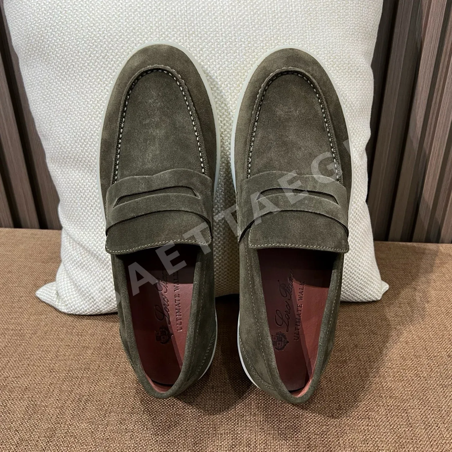 로로피아나 로퍼 남성 스웨이드 플랫폼 187381
