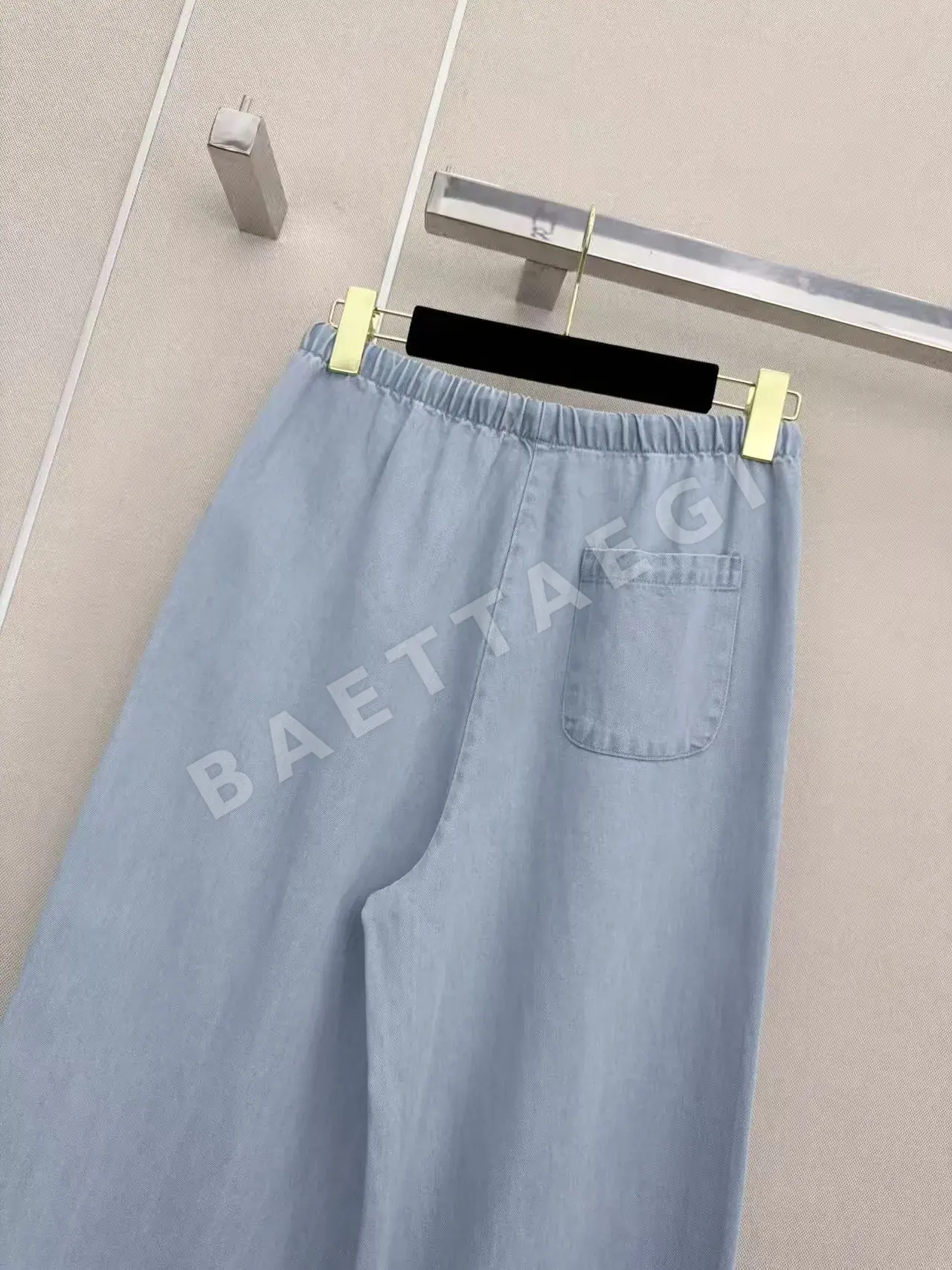 샤넬 더블 C 로고 와이드 레그 여성 바지 상세 이미지 7