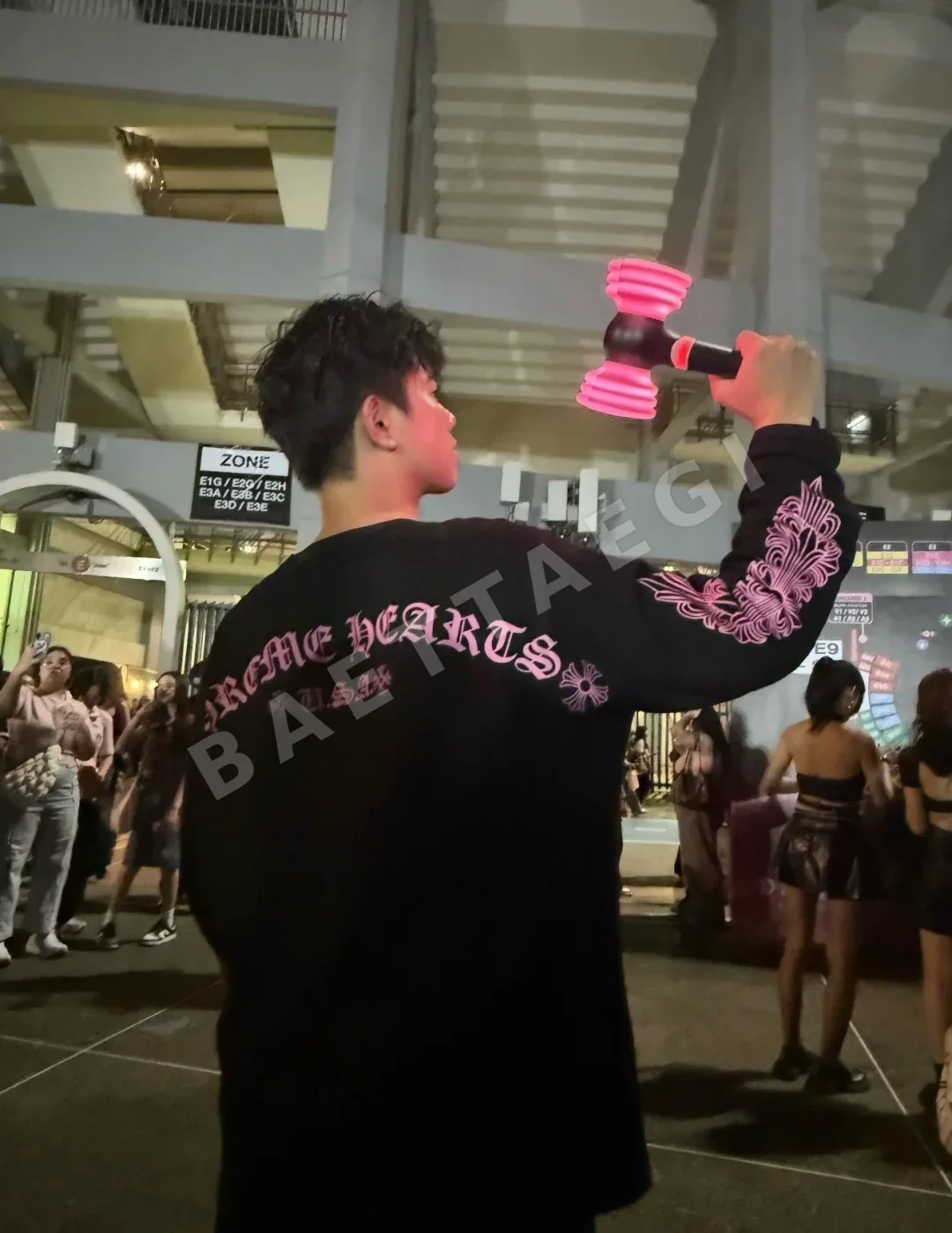 크롬하츠 말굽 꽃 루즈핏 긴팔 티셔츠 상세 이미지 19