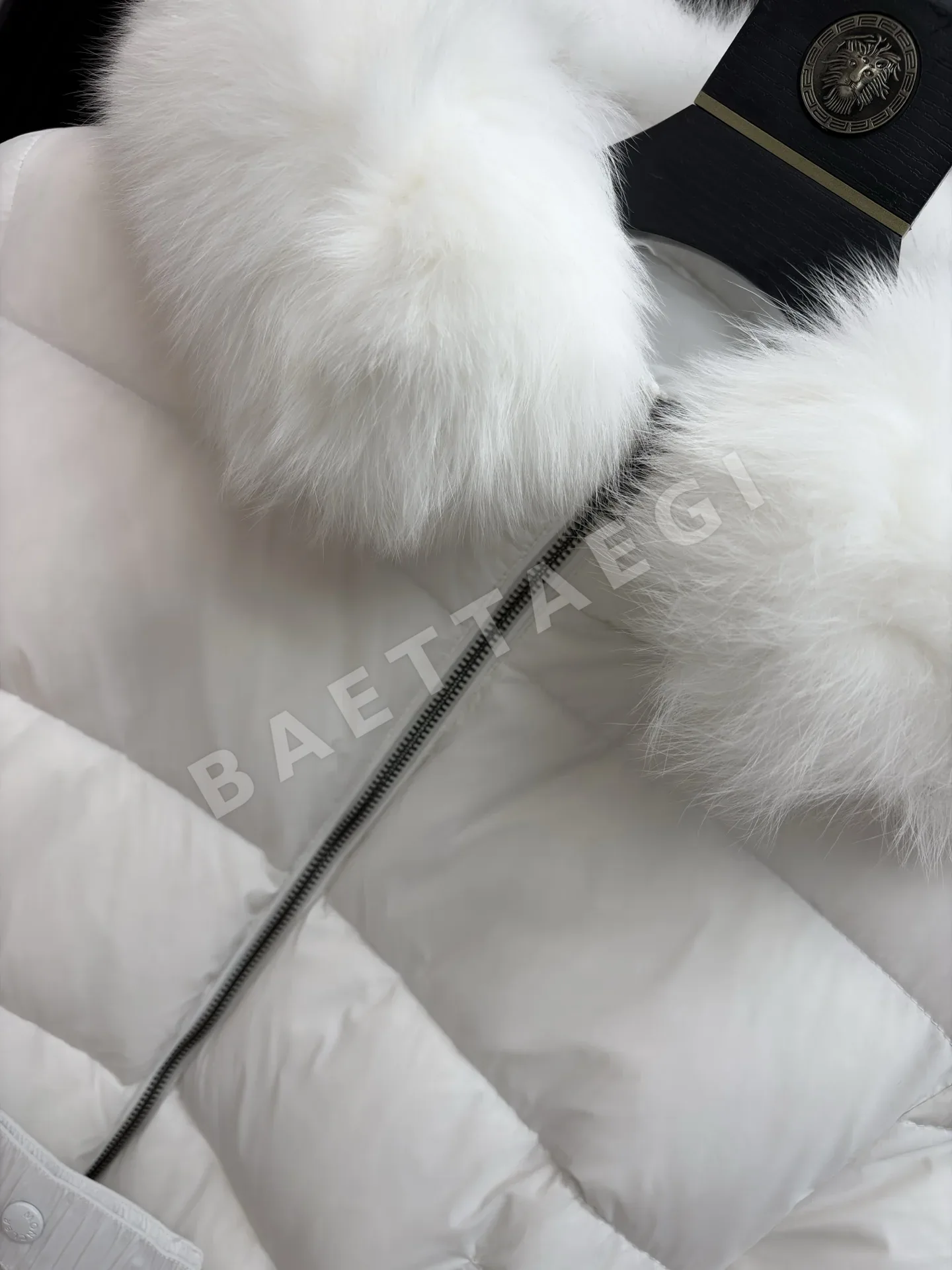 몽클레르 보에딕 여성 구스 다운 패딩 점퍼 상세 이미지 7