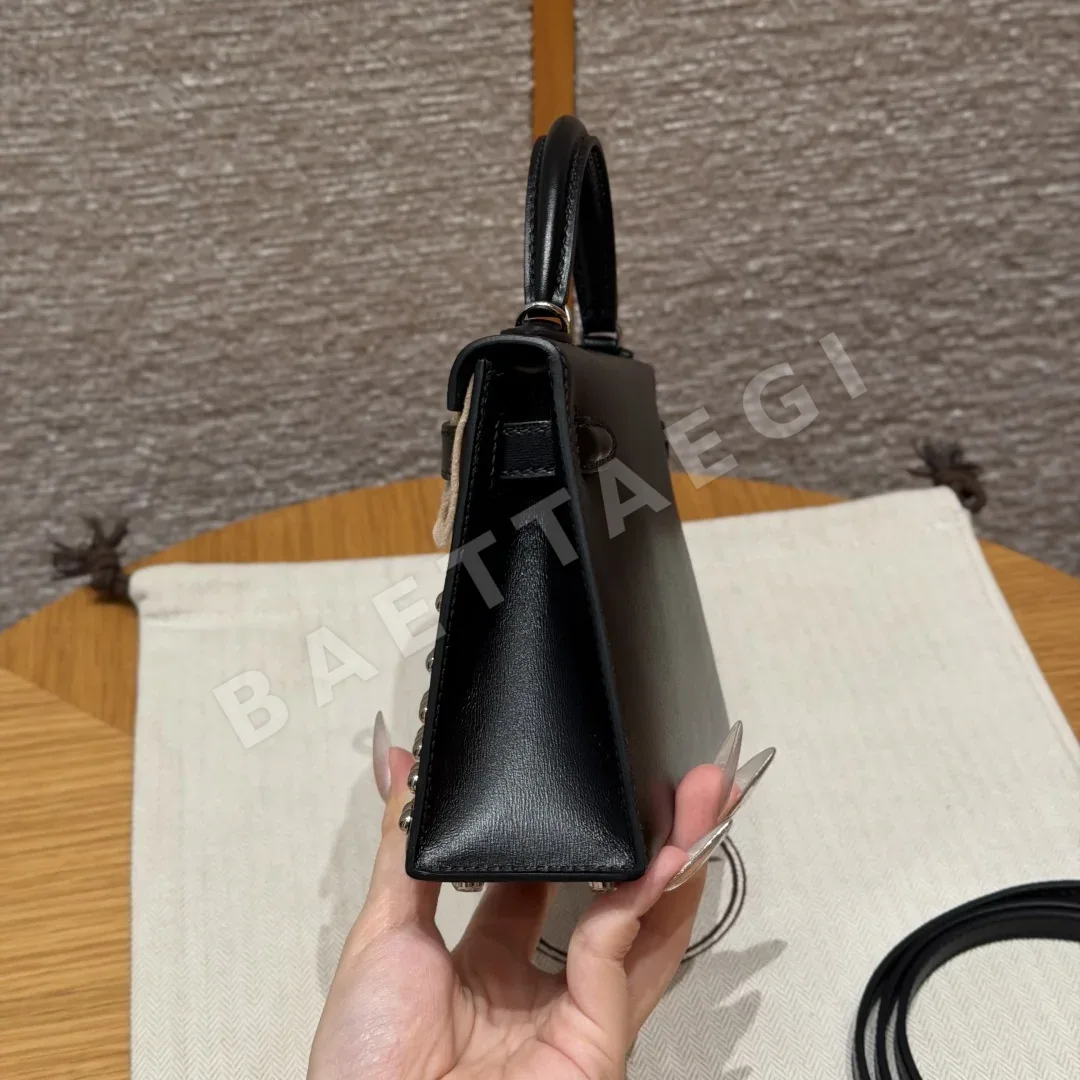 에르메스 켈리 미니 2 블랙 박스 가죽 가방 상세 이미지 4