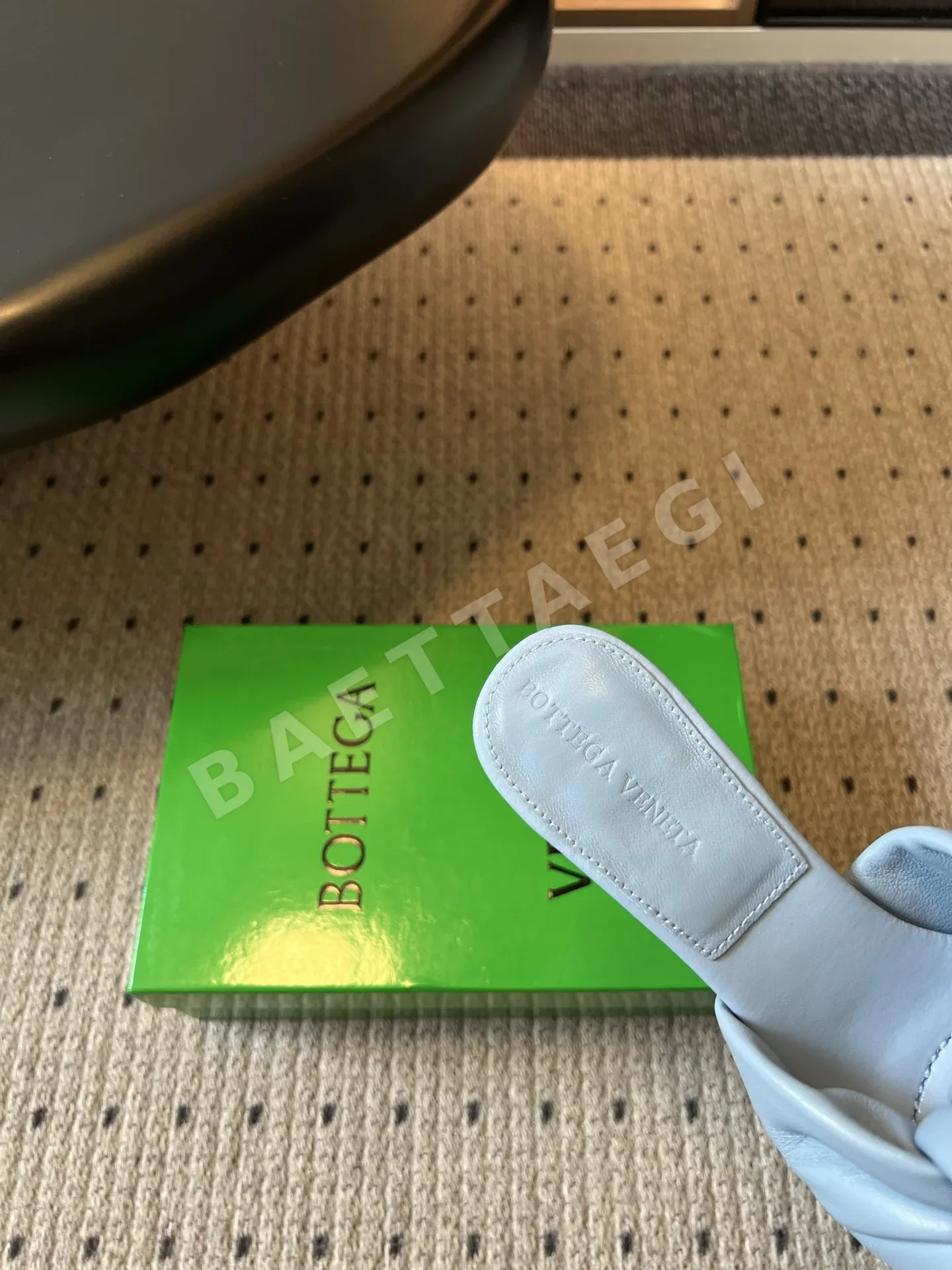 보테가베네타 트위스트 스트랩 하이힐 샌들 상세 이미지 8