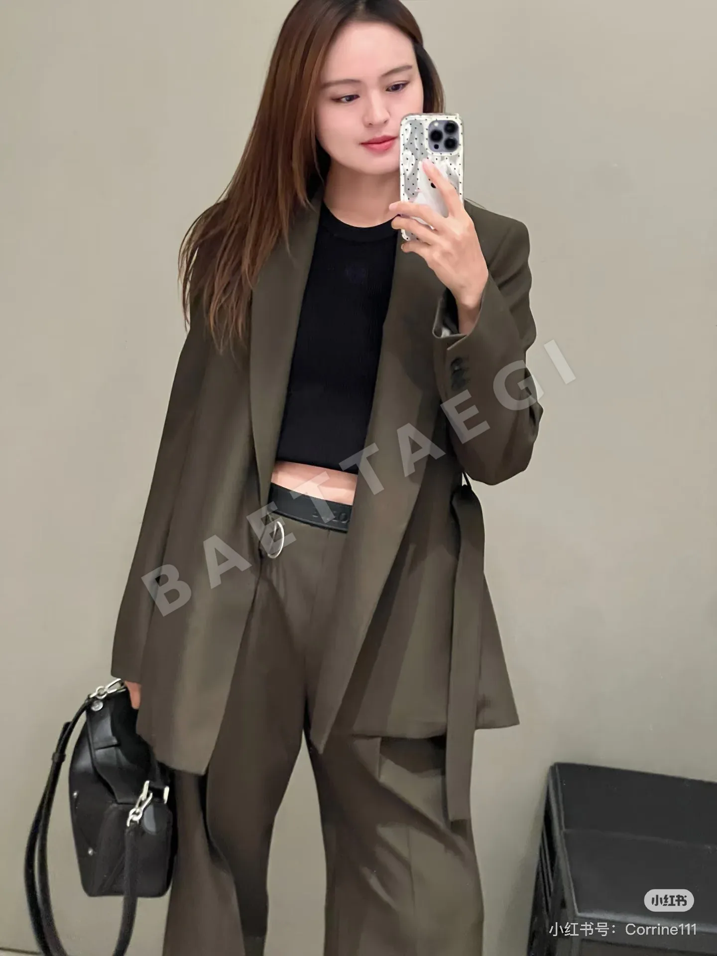 로에베 슬림핏 블랙 수트 세트 상세 이미지 4