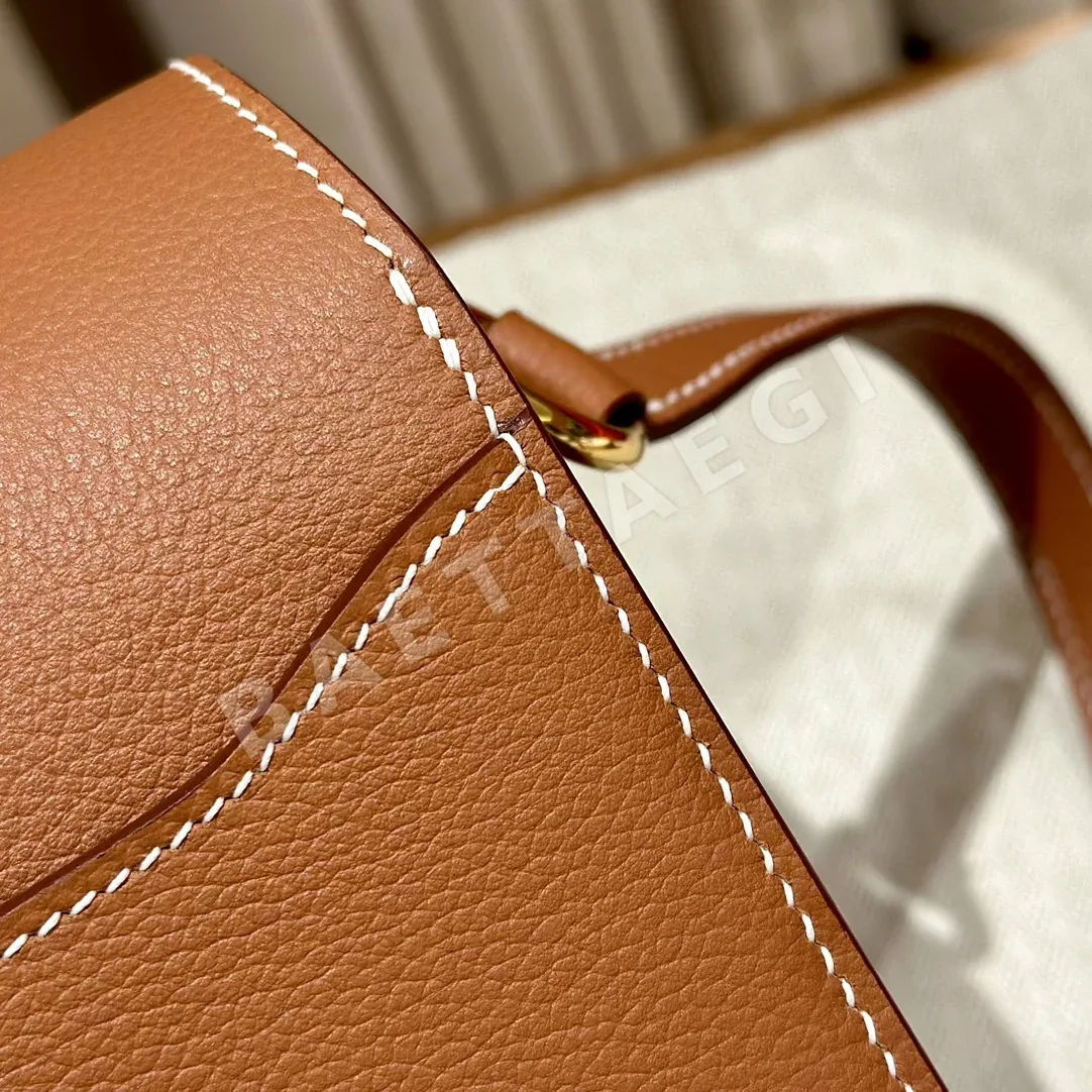 에르메스 23 cm 송아지가죽 골드 버클 가방 상세 이미지 5