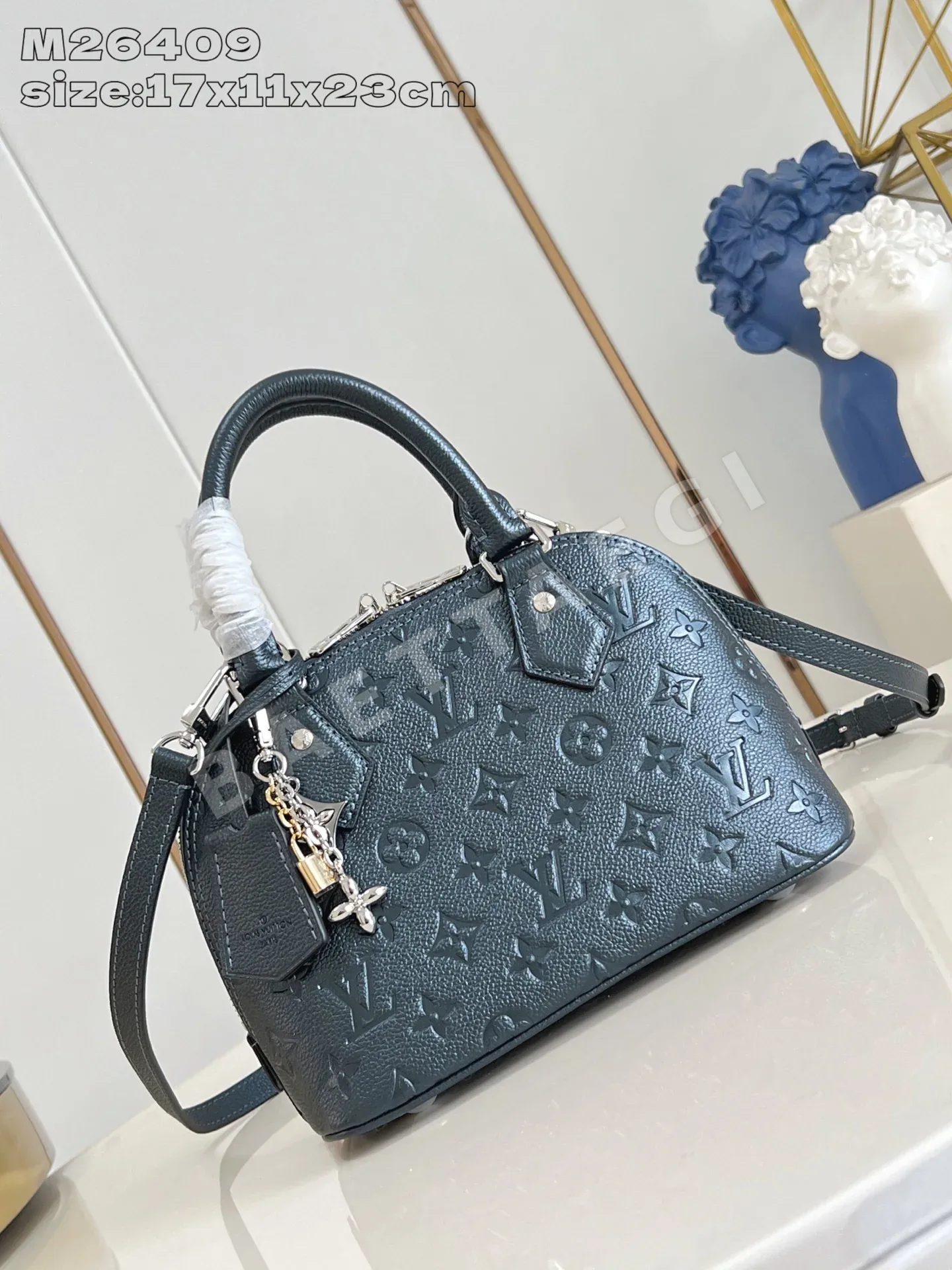 루이비통 블루 알마 BB 가방 M26409