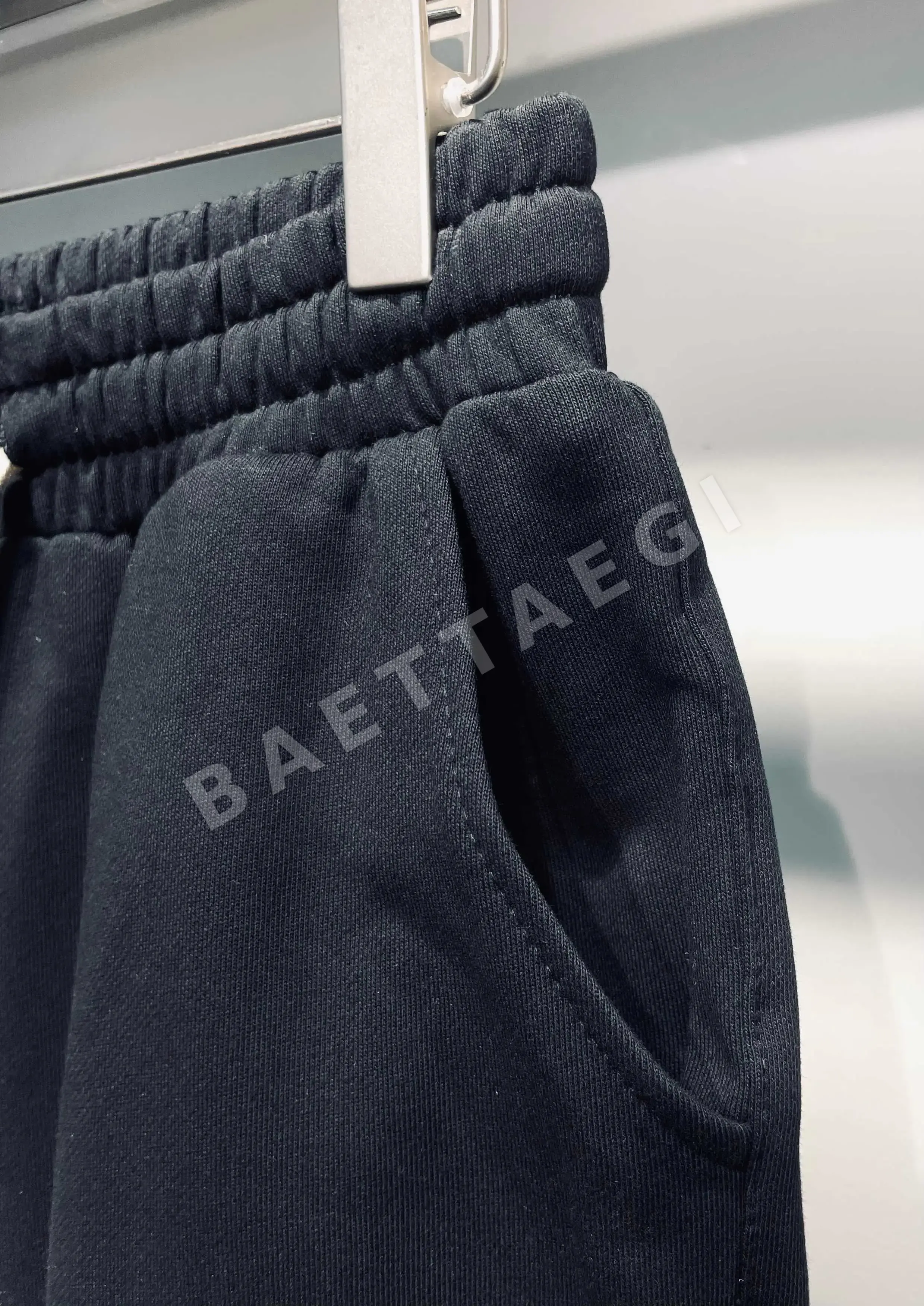 스톤아일랜드 남여공용 반바지 51374 Stone Island Shorts 상세 이미지 5