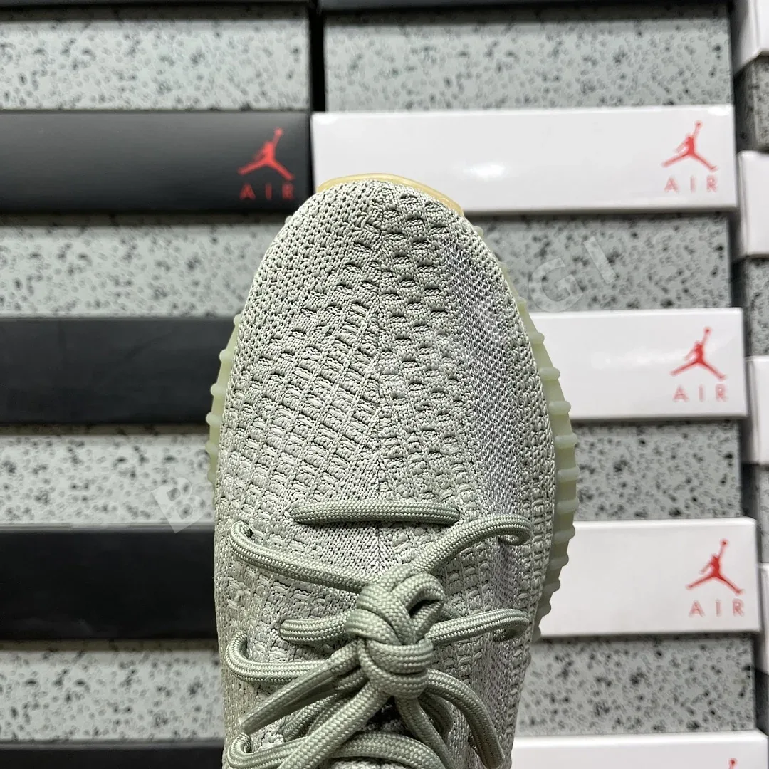 아디다스 [XQ] 이지 부스트 350 V2 FX9035 200790 Adidas Yeezy Boost 350 V2 Desert Sage 상세 이미지 9