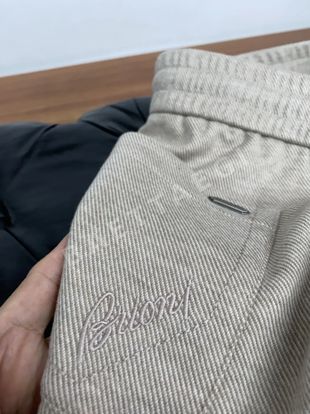 브리오니 캐주얼 남성 바지 상세 이미지 5