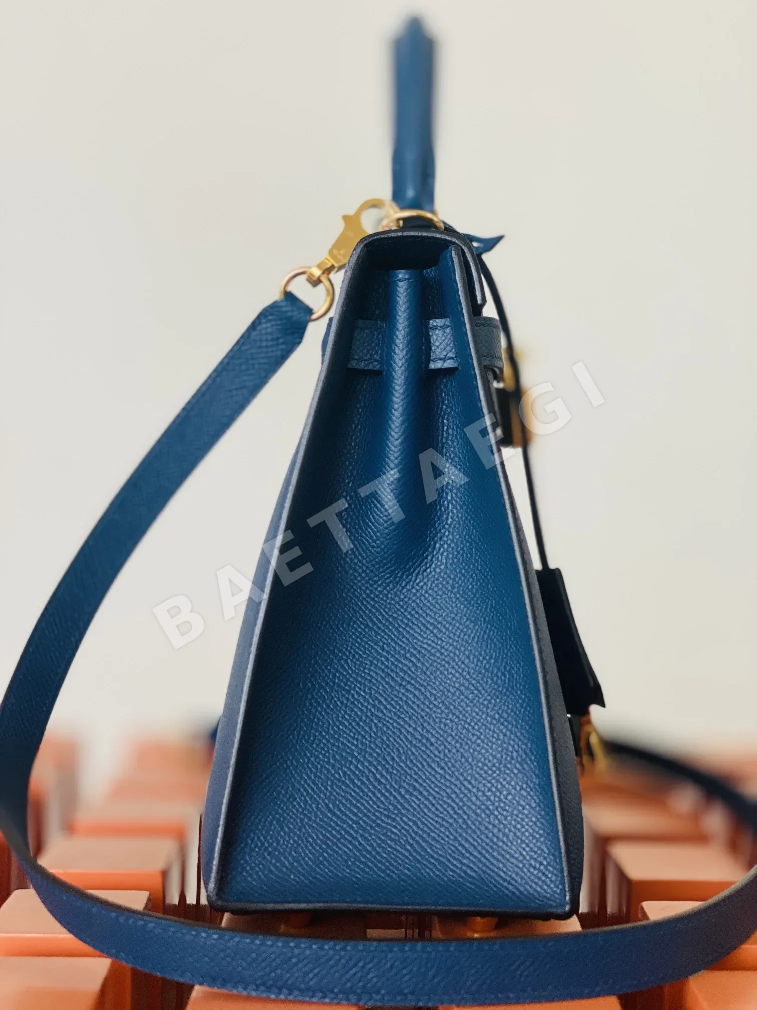 에르메스 켈리 25 덕 블루 앱송 가방 상세 이미지 3