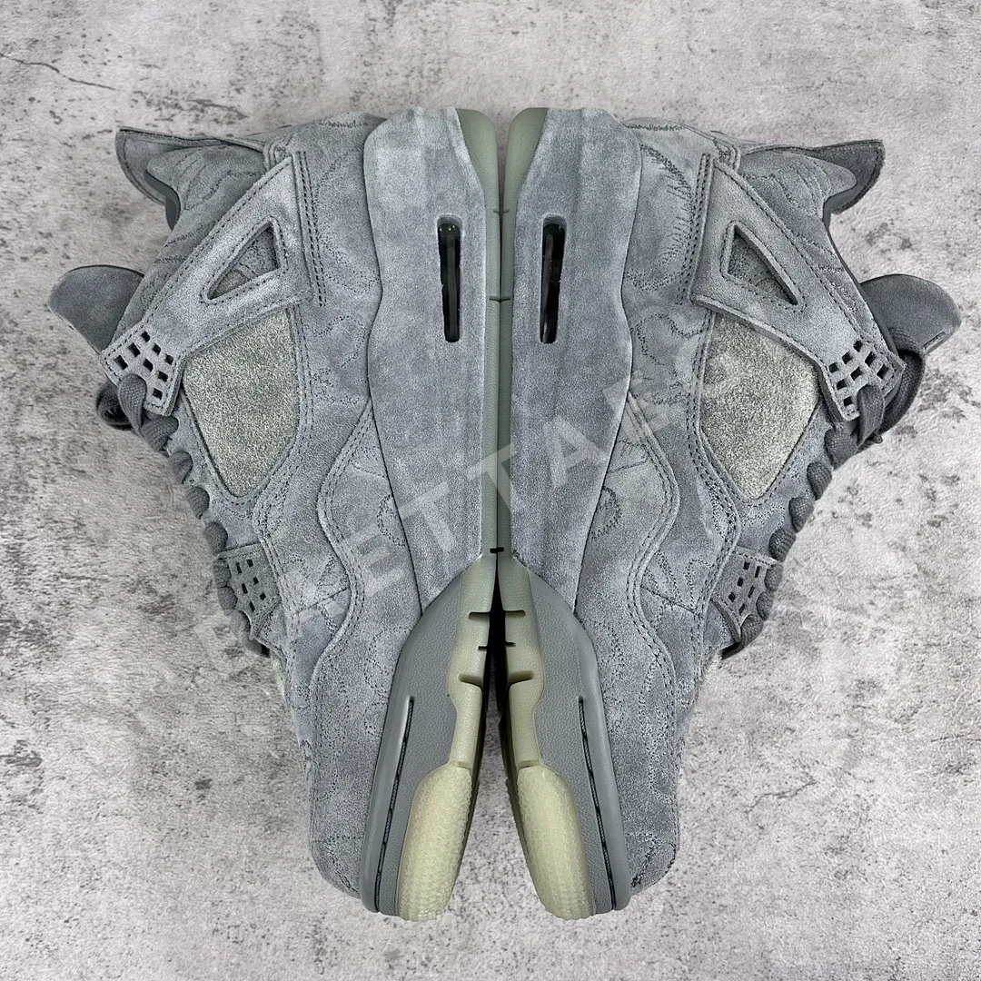 나이키 [GX] 그레이 930155-003 201302 Nike Kaws Kws 상세 이미지 3
