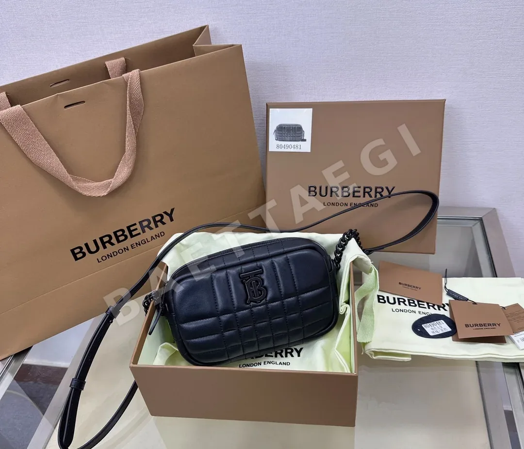 버버리 롤라 퀼팅 카메라백 상세 이미지 2