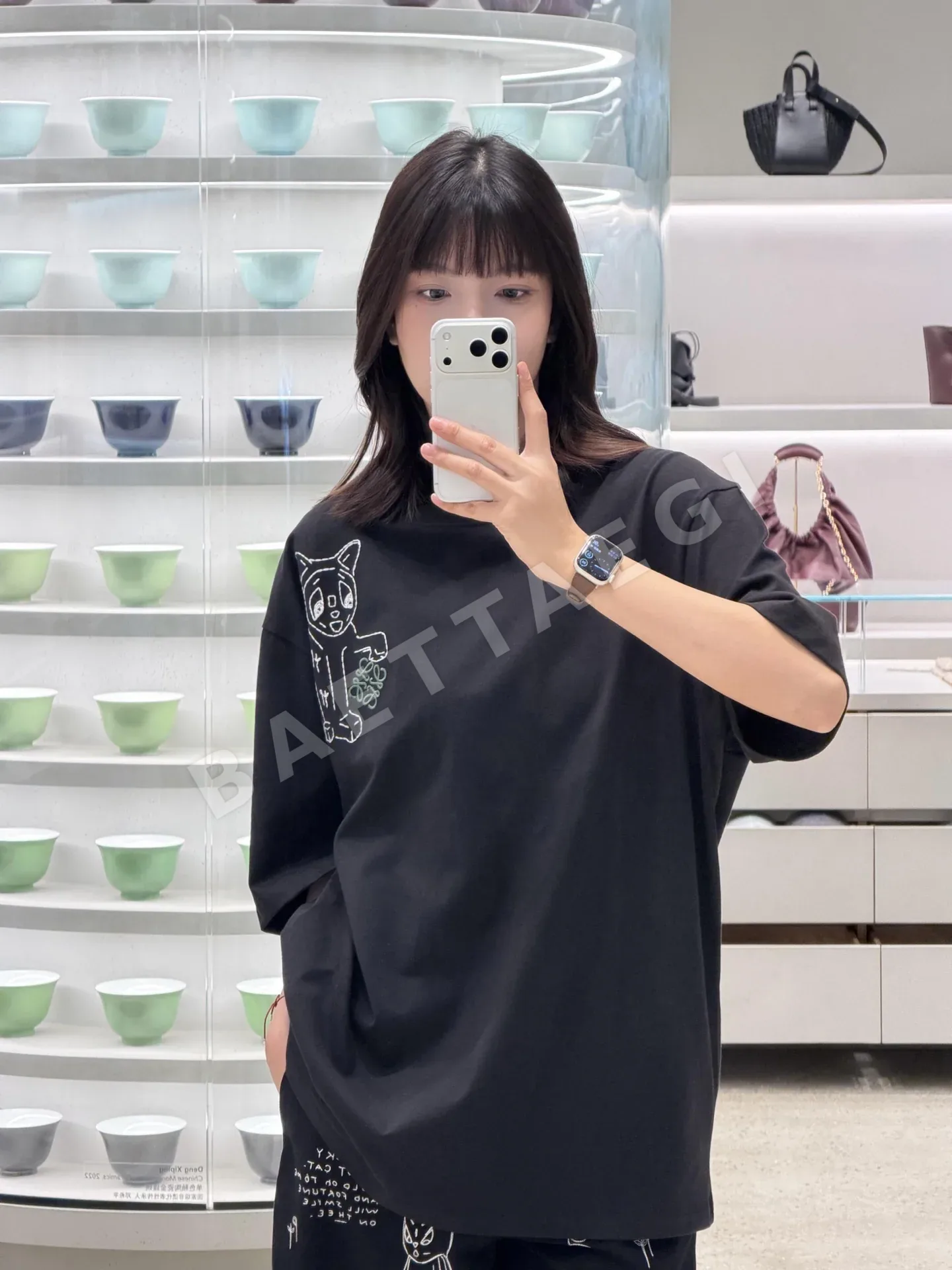 루이비통 고양이 자수 오버핏 반팔 티셔츠 5849 상세 이미지 6