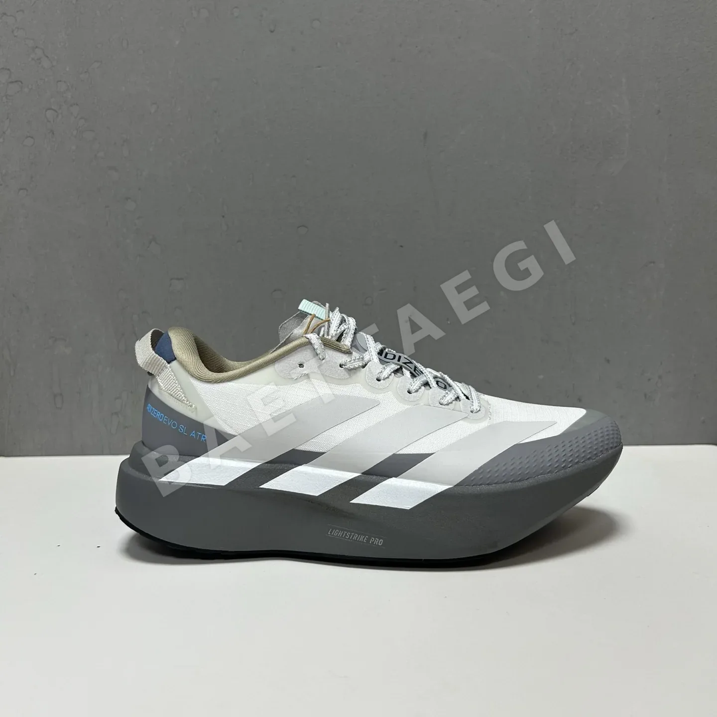 아디다스 신발 157711 Adidas Sneakers 상세 이미지 7