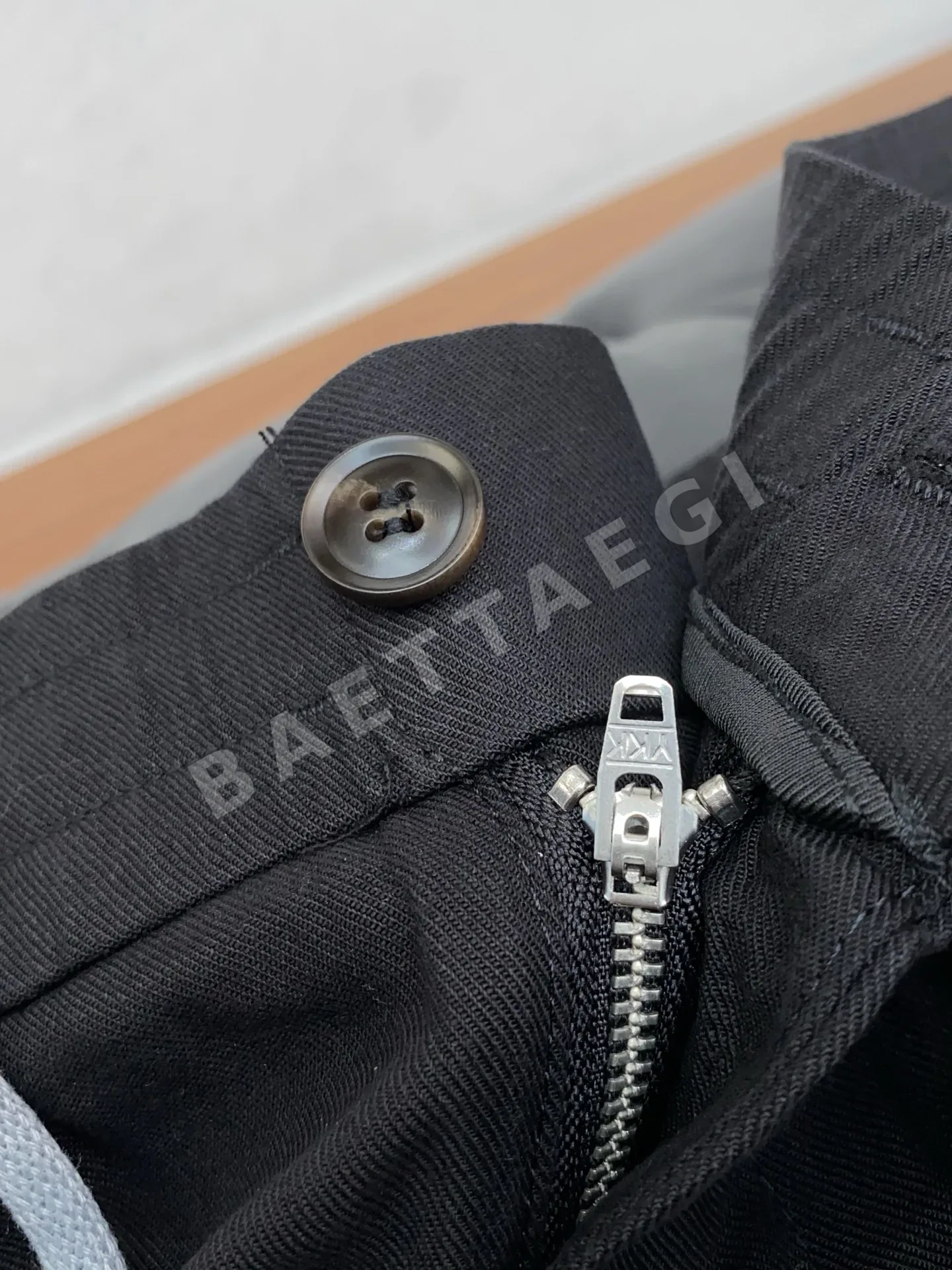 브루넬로쿠치넬리 남성 바지 65818 Brunello Cucinelli 상세 이미지 4