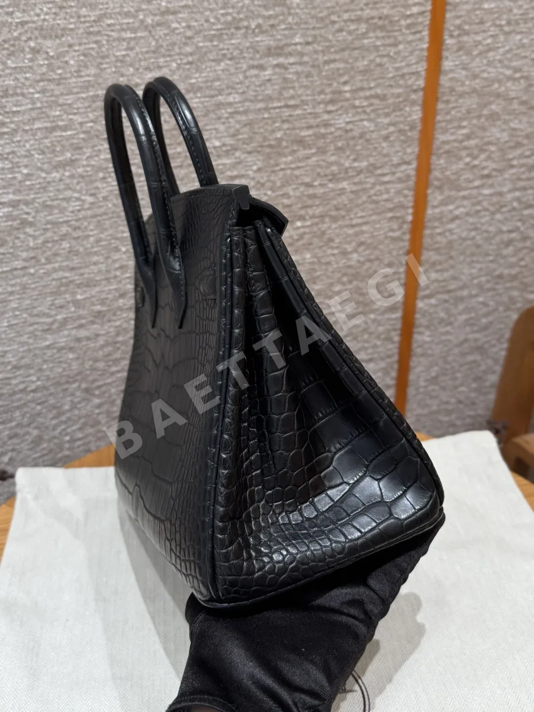 에르메스 무광 아메리칸 악어가죽 버킨백 상세 이미지 4