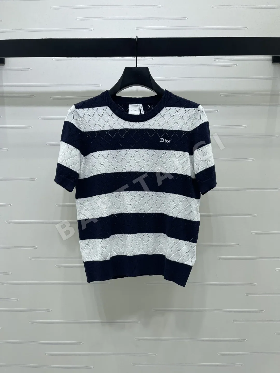 디올 여성 반팔 92406