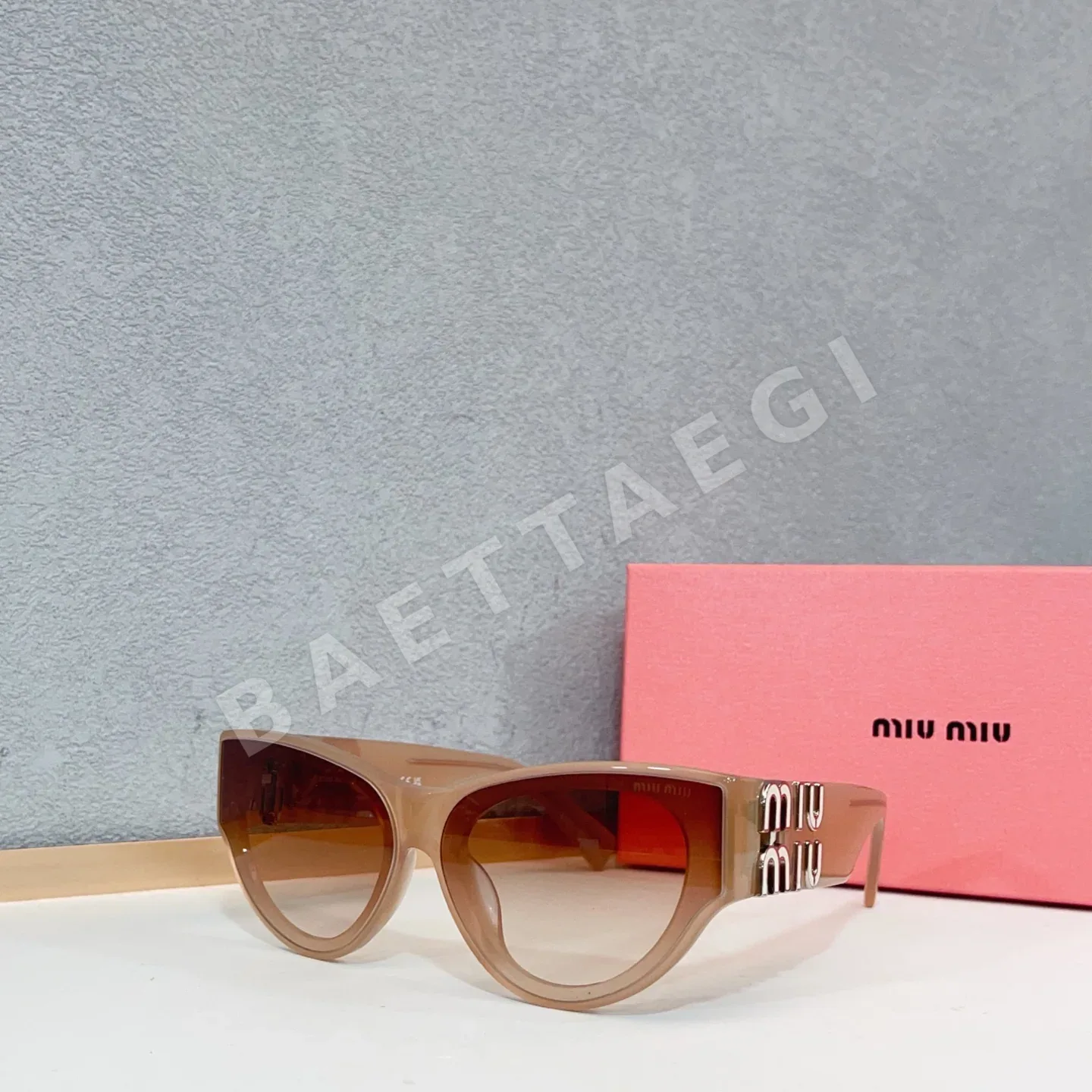 미우미우 선글라스 73071 Miu Miu Sunglasses 상세 이미지 3