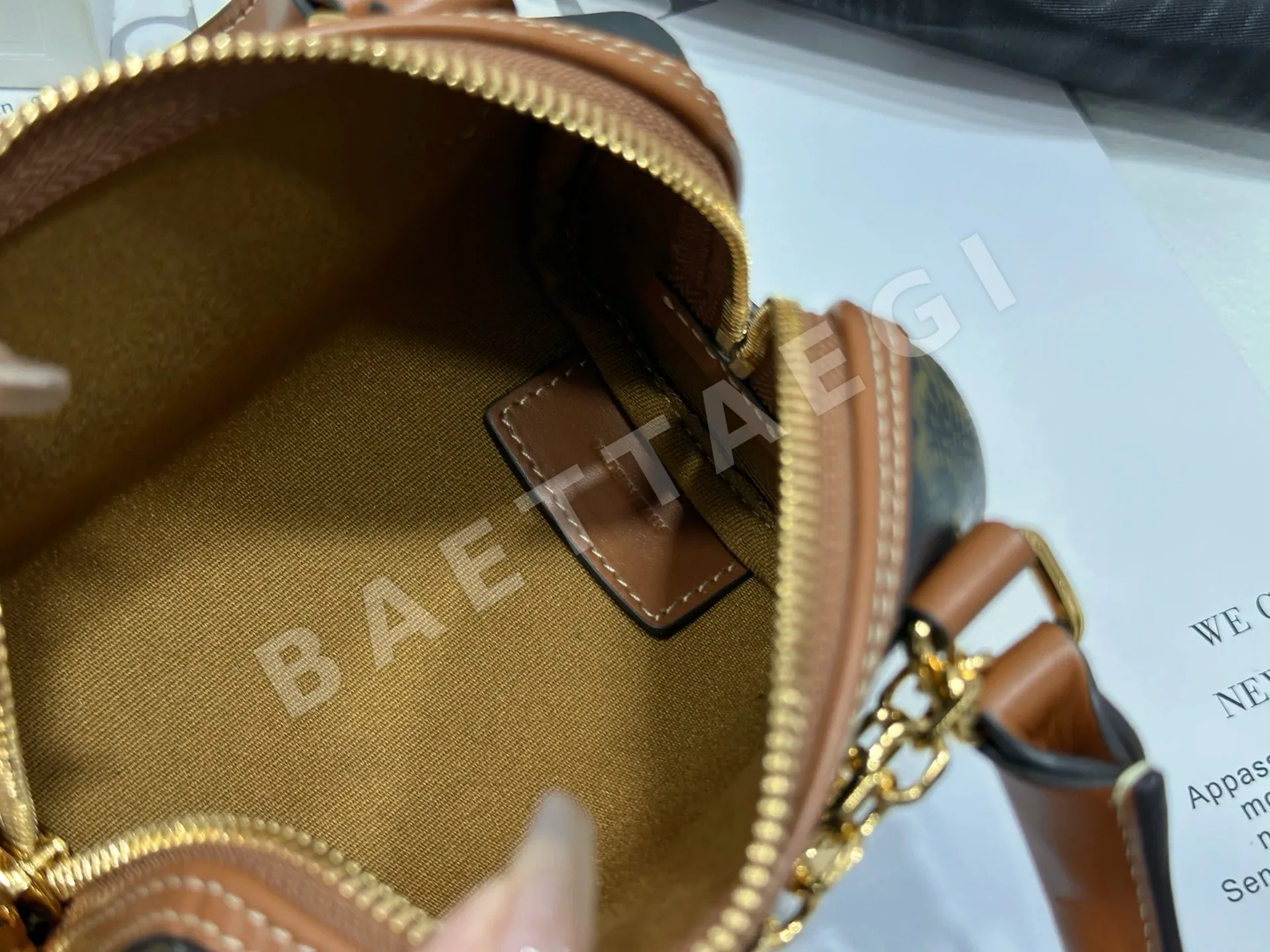셀린느 미니 보스턴백 상세 이미지 8