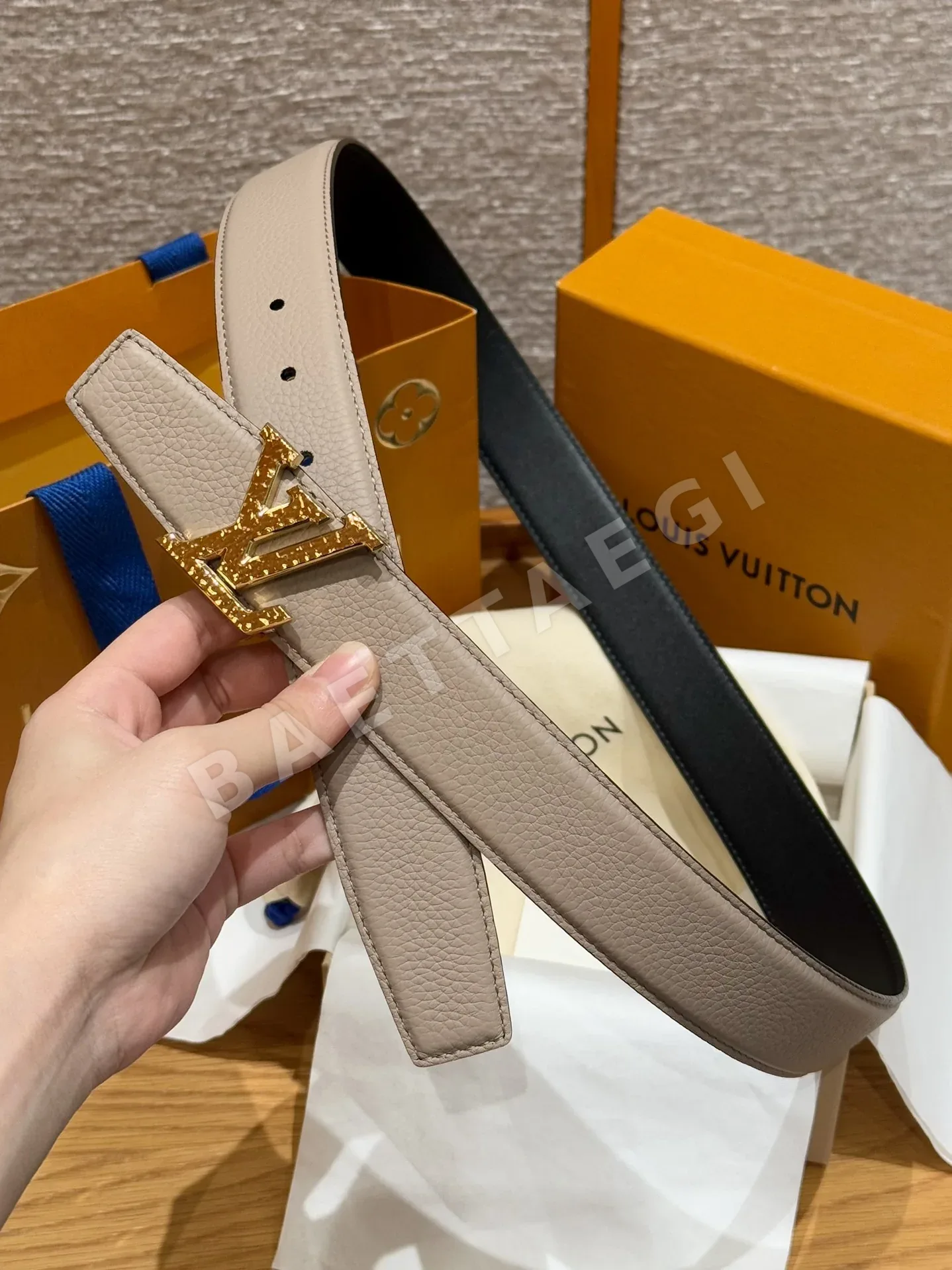 루이비통 스테인리스 스틸 버클 소가죽 벨트 상세 이미지 8