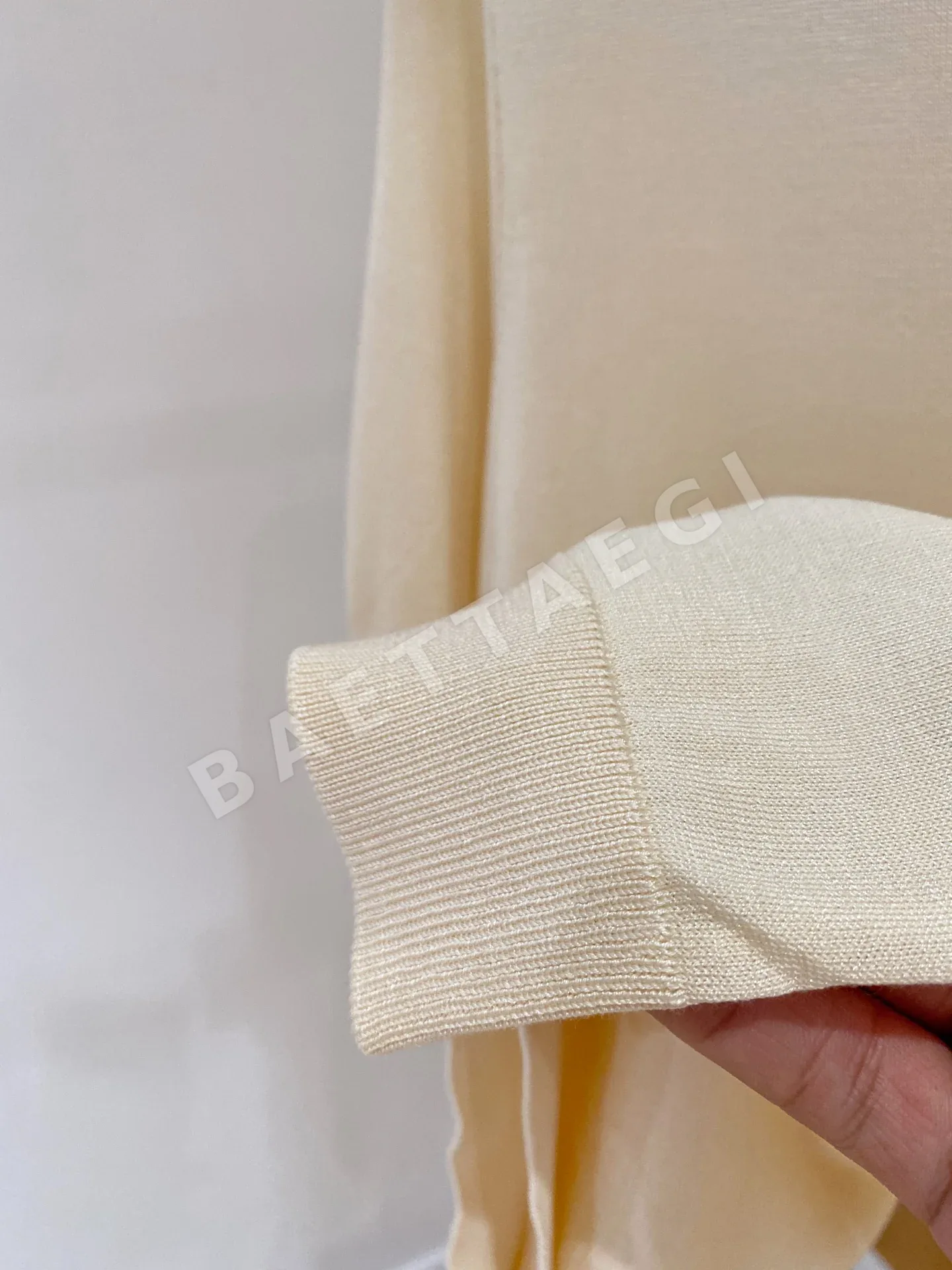 브루넬로쿠치넬리 남성 린넨 혼방 반팔 티셔츠 상세 이미지 8